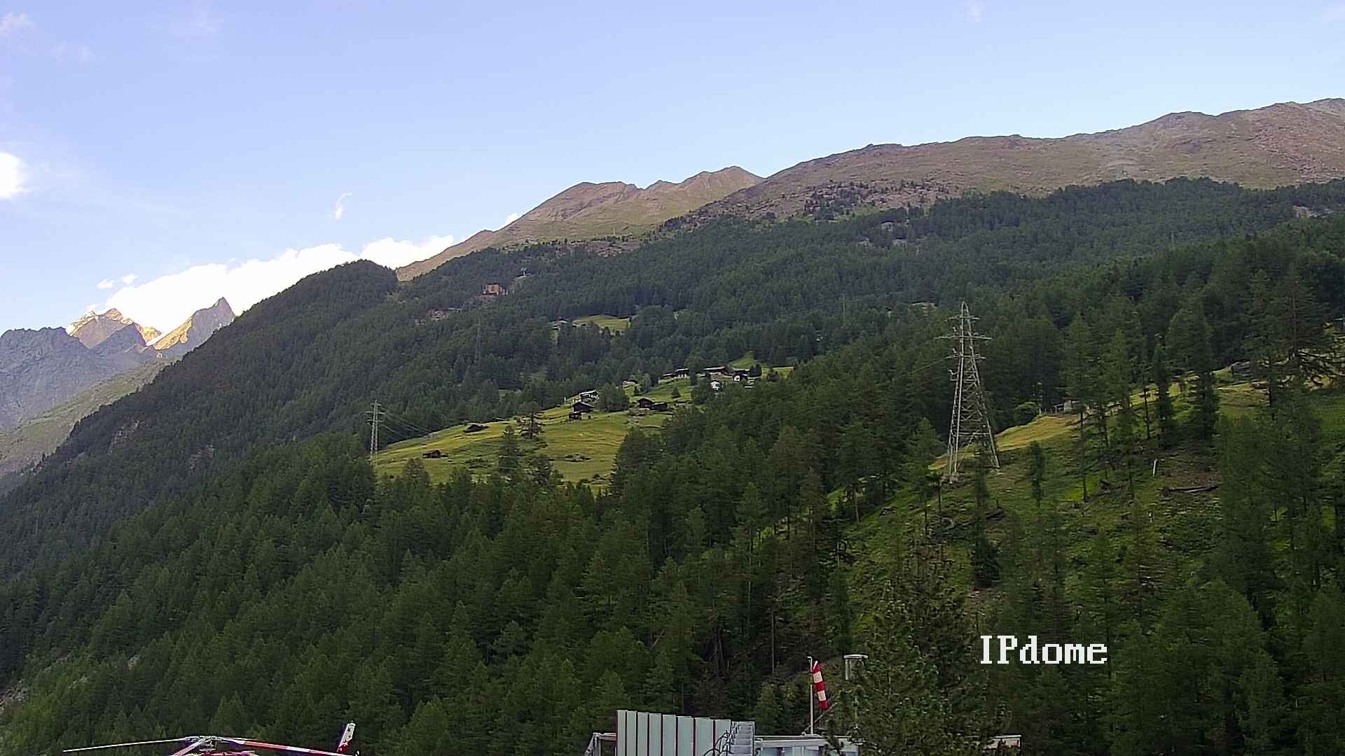 Archiv Foto Webcam Heliport Zermatt