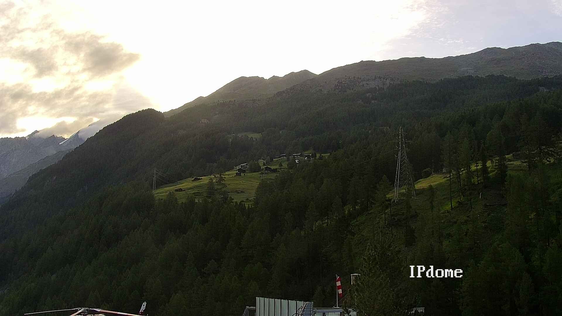 Archiv Foto Webcam Heliport Zermatt