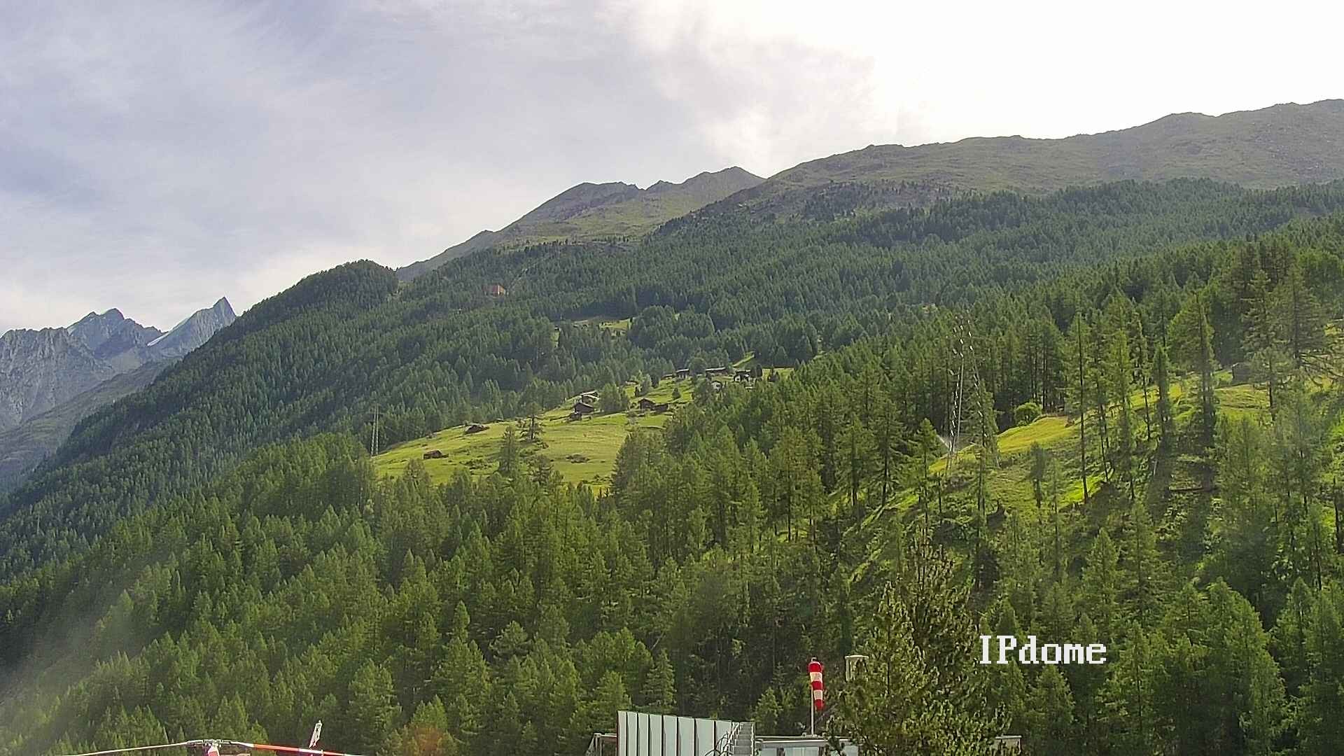 Archiv Foto Webcam Heliport Zermatt