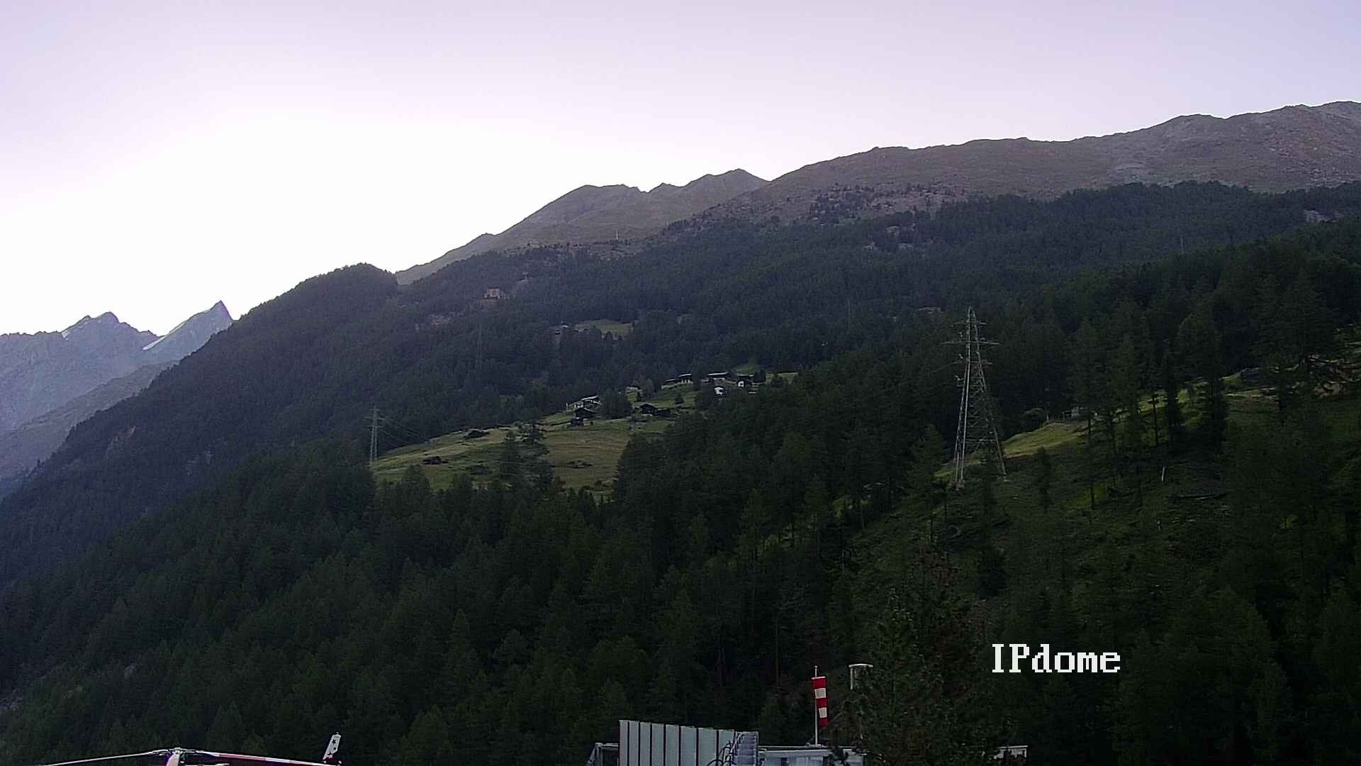 Archiv Foto Webcam Heliport Zermatt