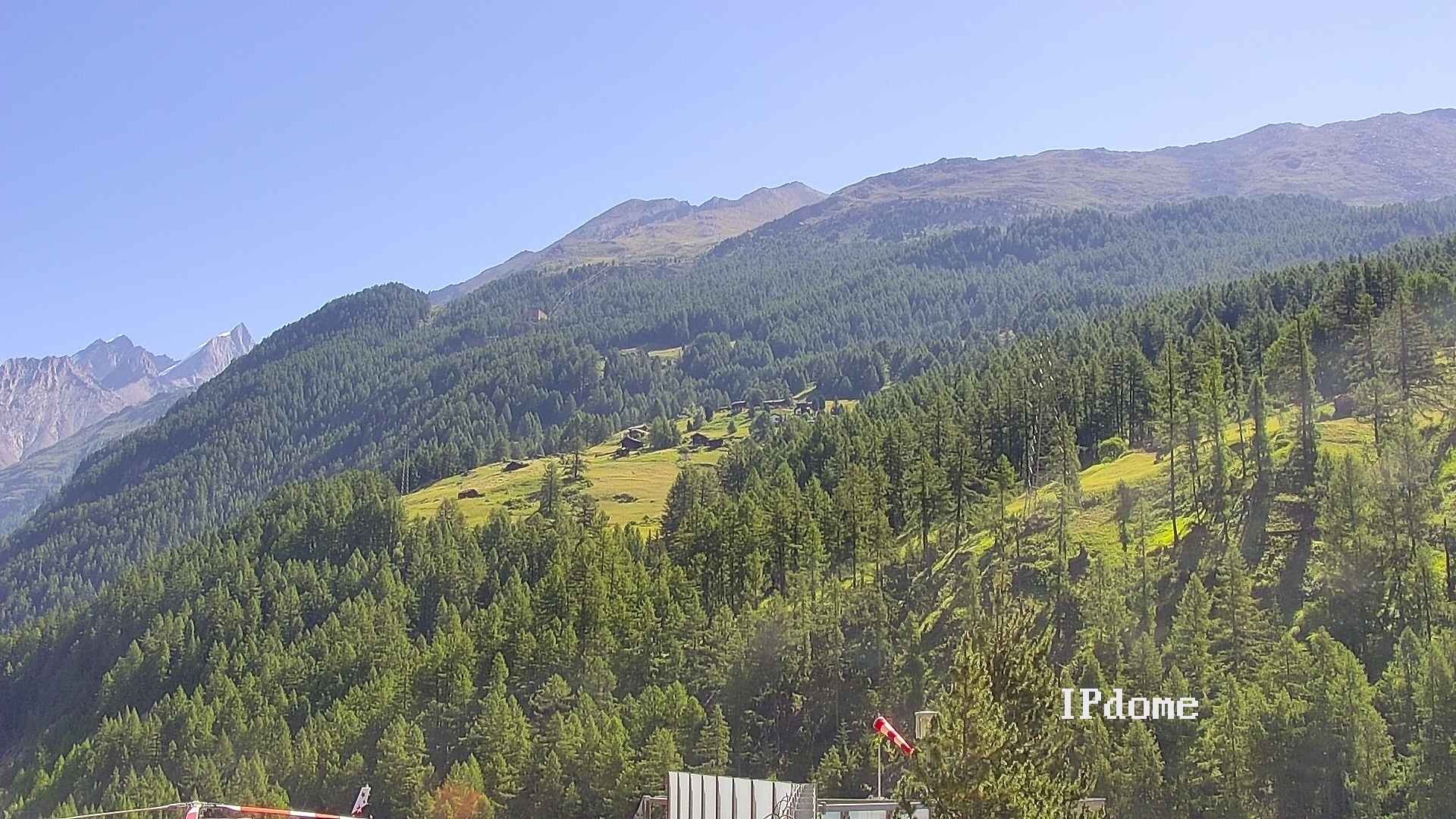 Archiv Foto Webcam Heliport Zermatt