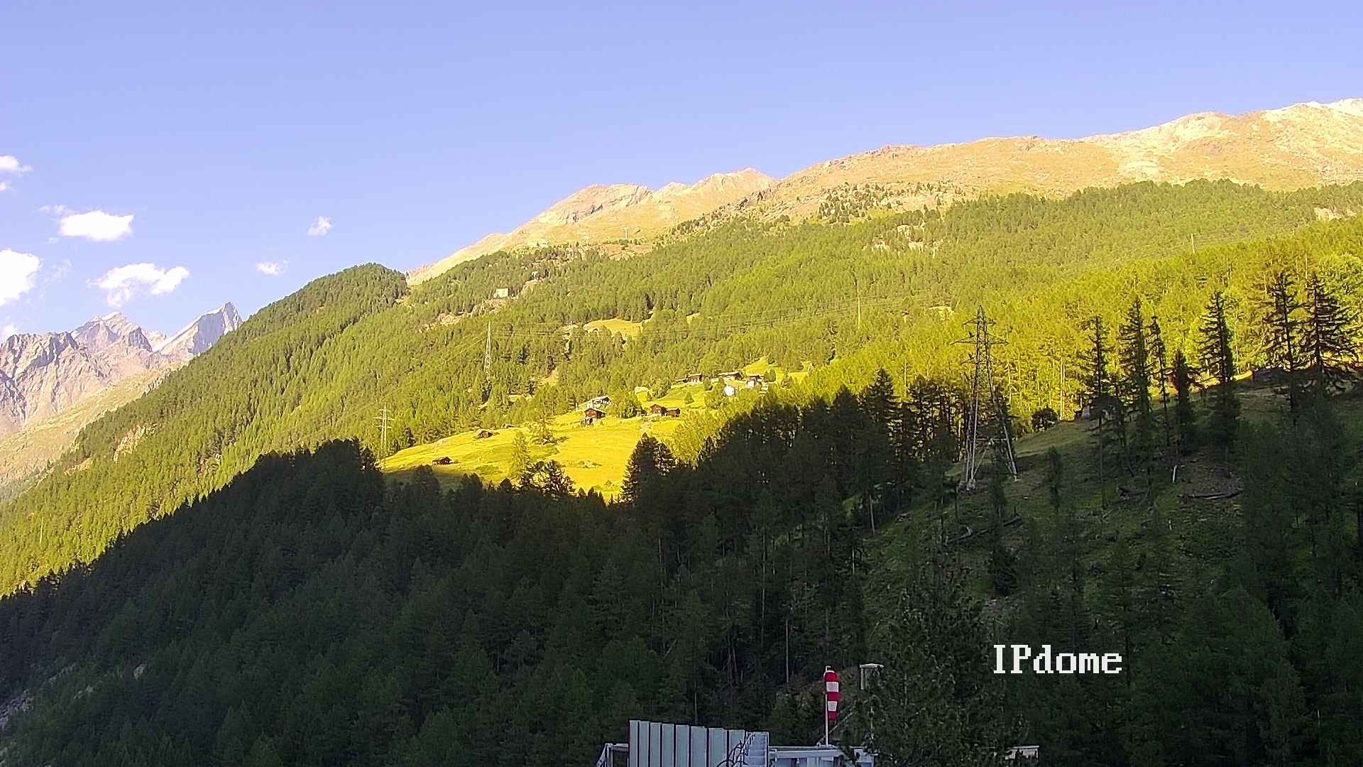 Archiv Foto Webcam Heliport Zermatt