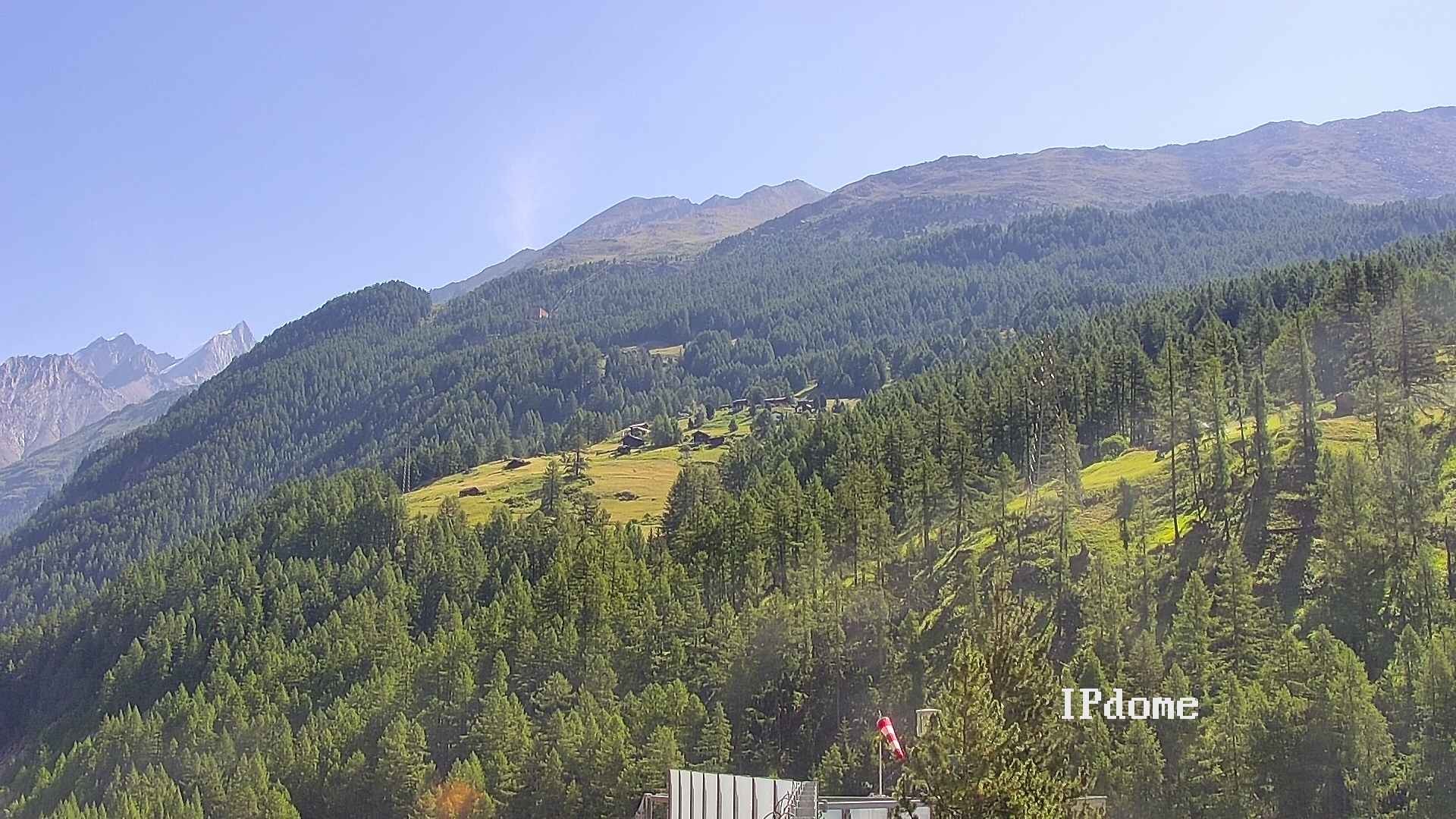 Archiv Foto Webcam Heliport Zermatt