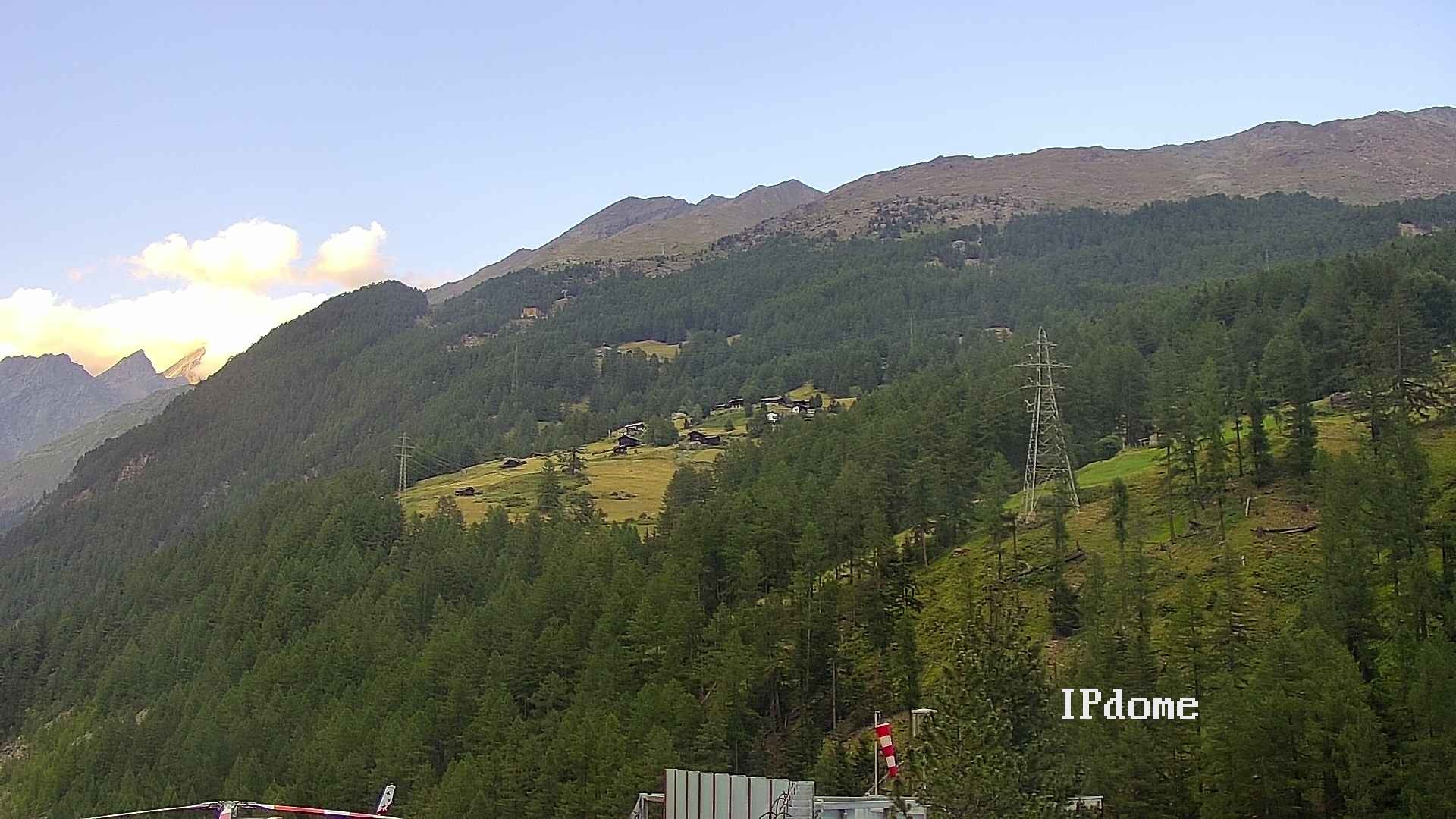 Archiv Foto Webcam Heliport Zermatt