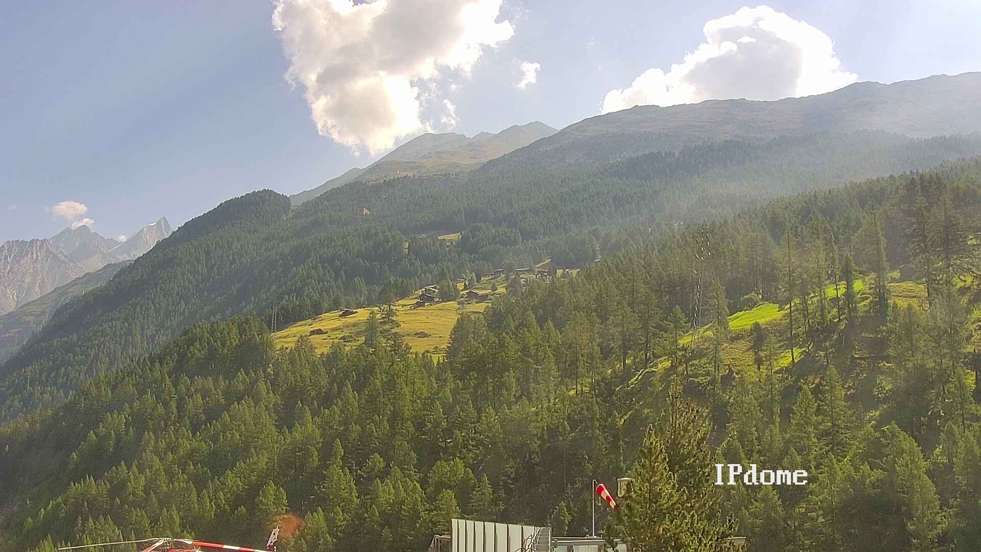 Archiv Foto Webcam Heliport Zermatt