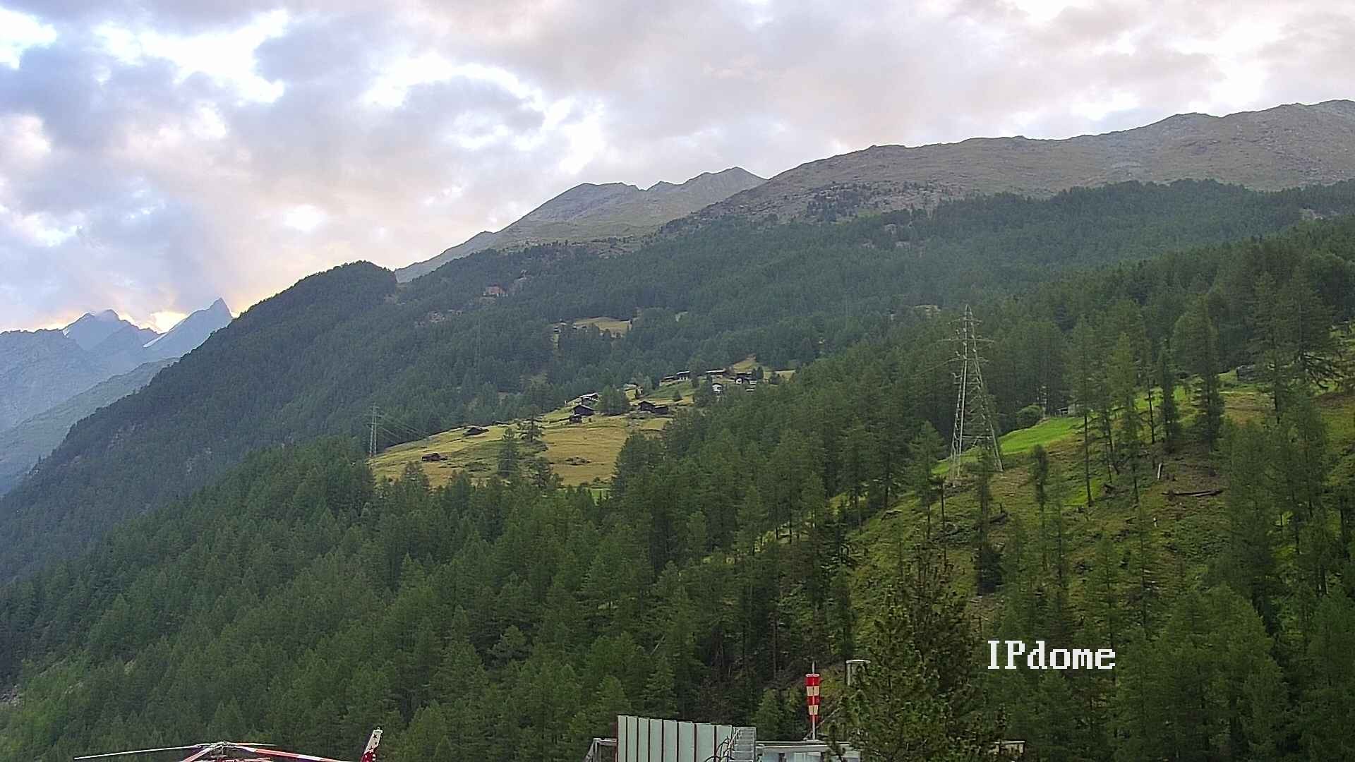 Archiv Foto Webcam Heliport Zermatt