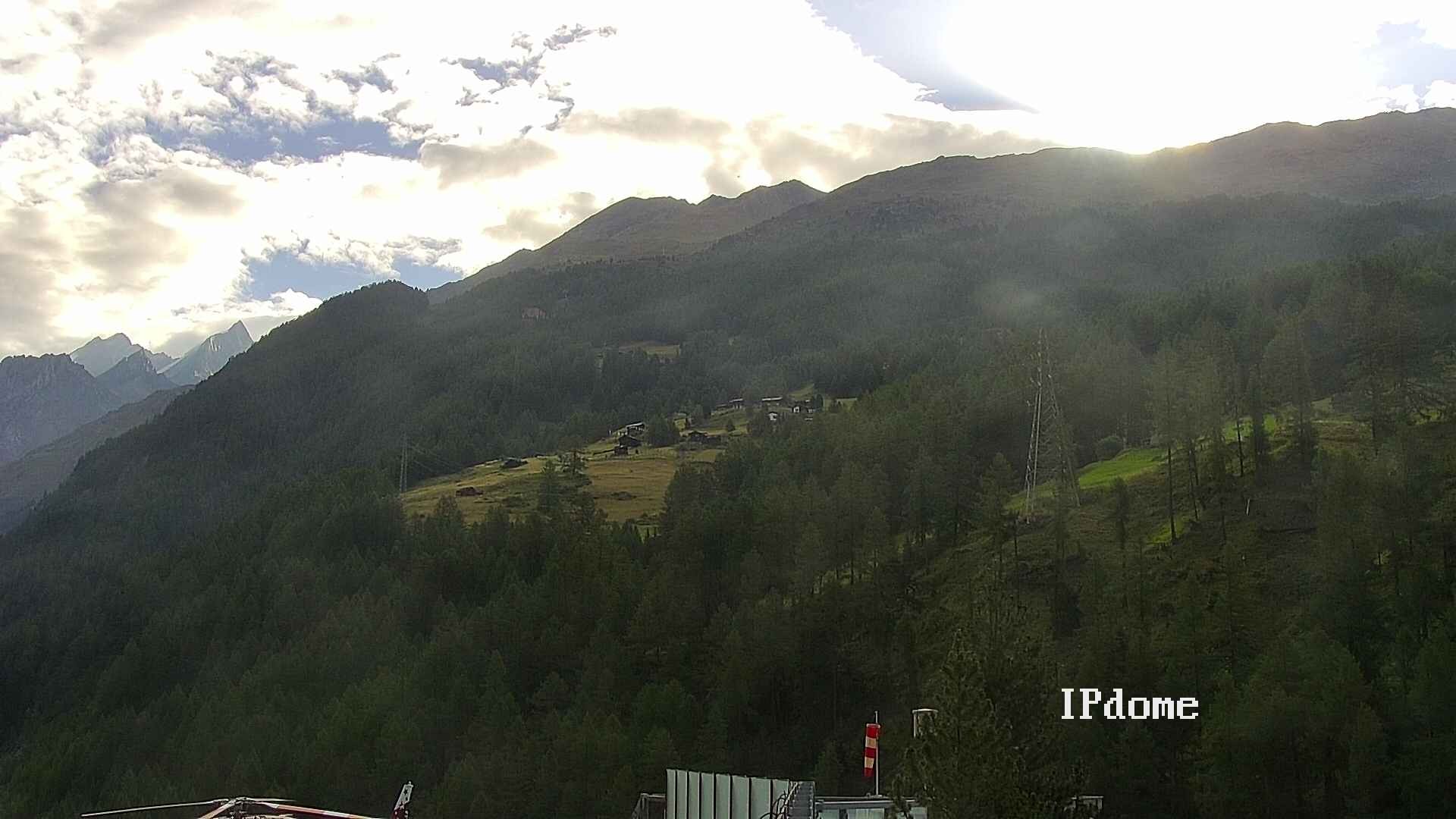Archiv Foto Webcam Heliport Zermatt