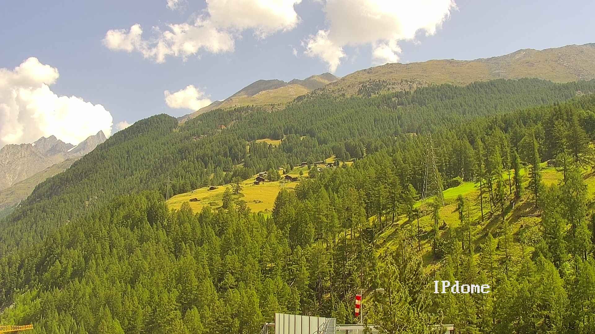 Archiv Foto Webcam Heliport Zermatt