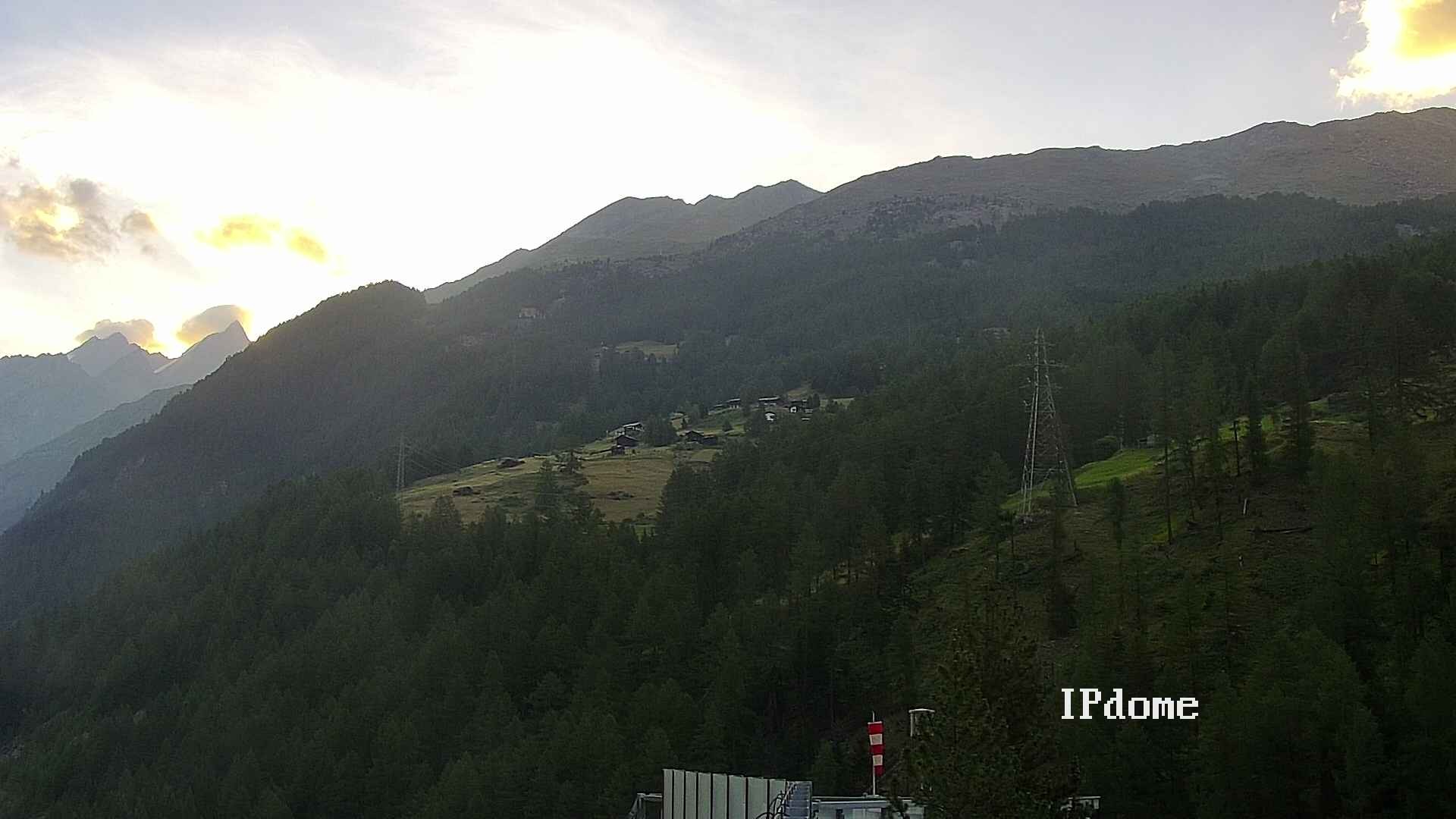 Archiv Foto Webcam Heliport Zermatt
