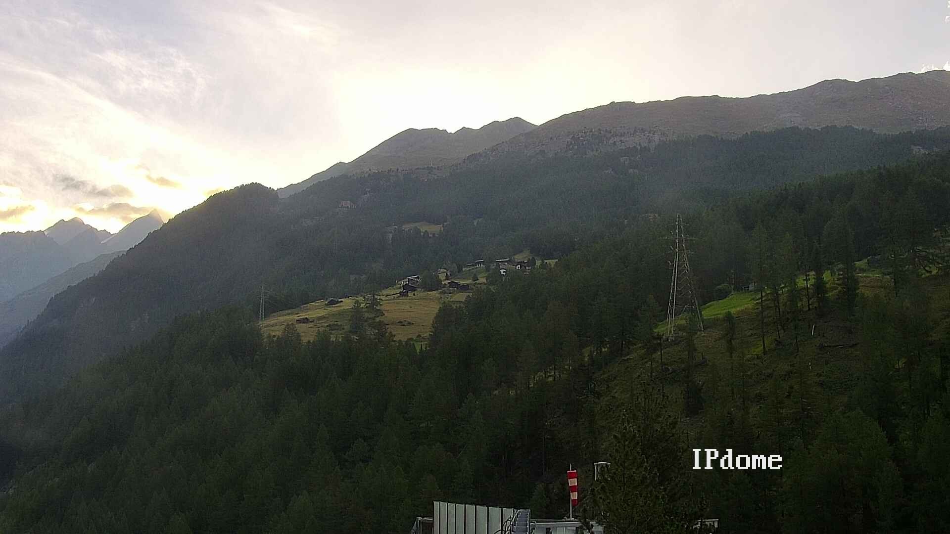 Archiv Foto Webcam Heliport Zermatt