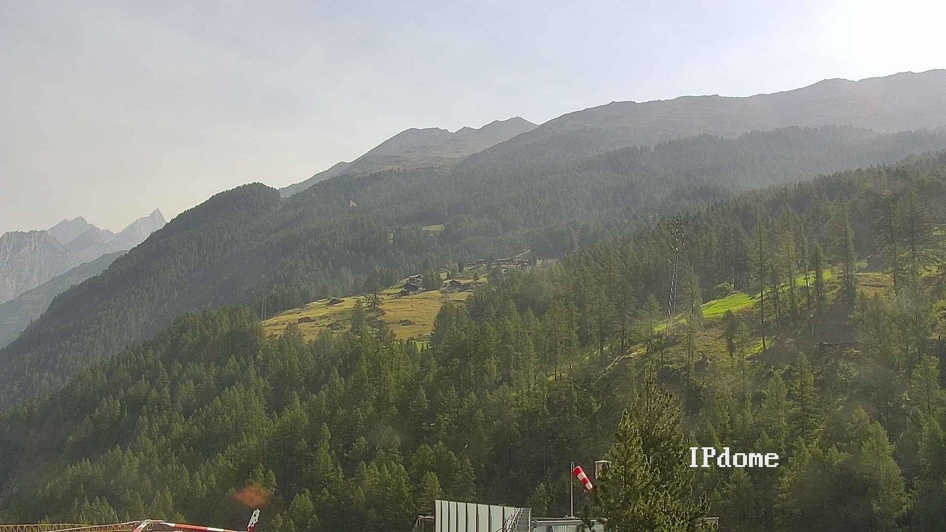 Archiv Foto Webcam Heliport Zermatt