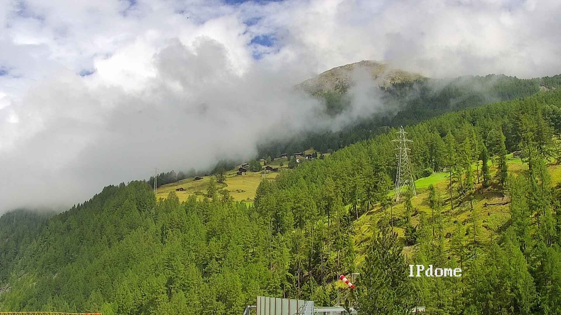 Archiv Foto Webcam Heliport Zermatt