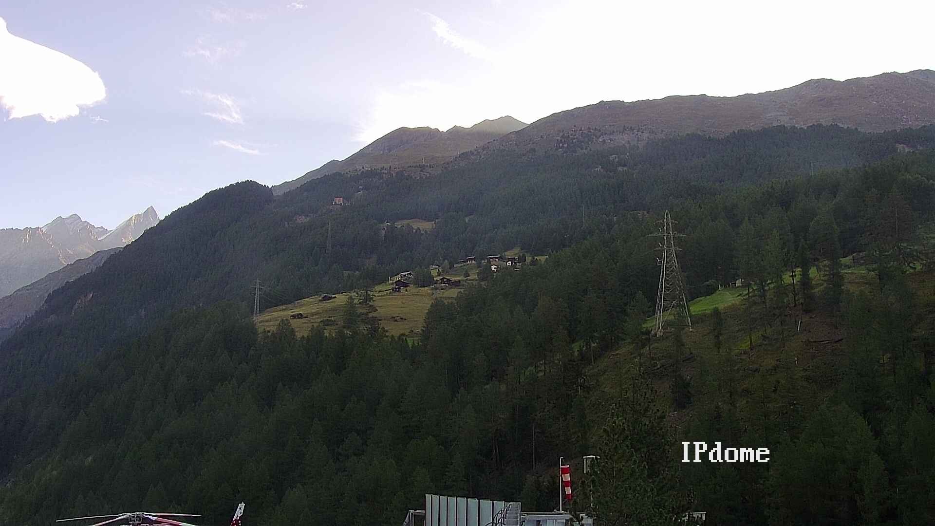 Archiv Foto Webcam Heliport Zermatt