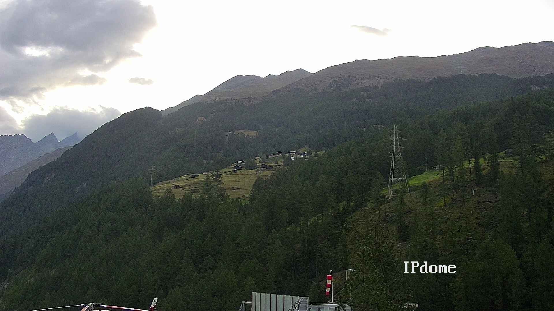 Archiv Foto Webcam Heliport Zermatt