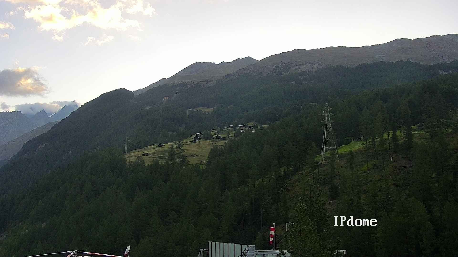 Archiv Foto Webcam Heliport Zermatt
