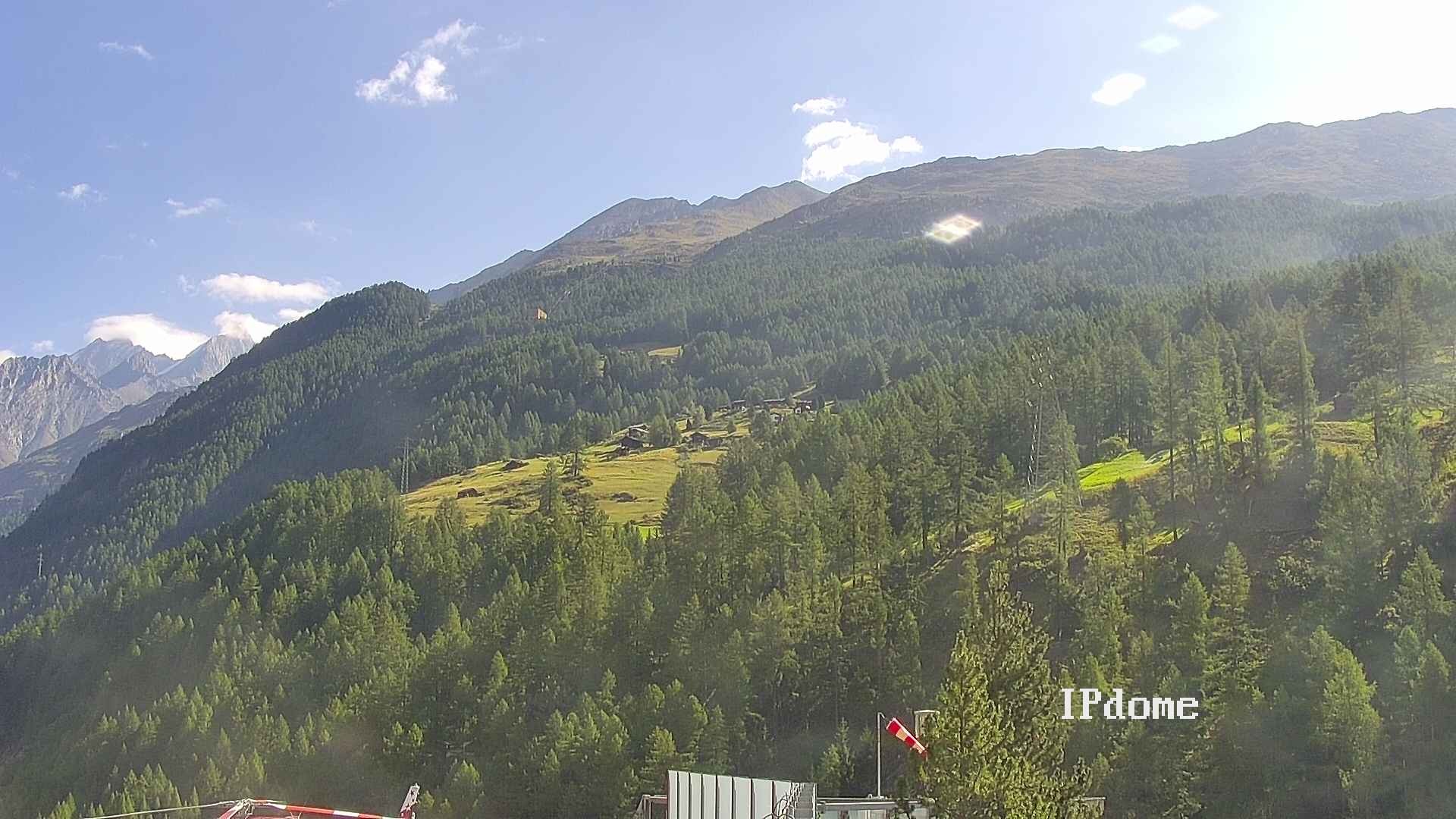 Archiv Foto Webcam Heliport Zermatt