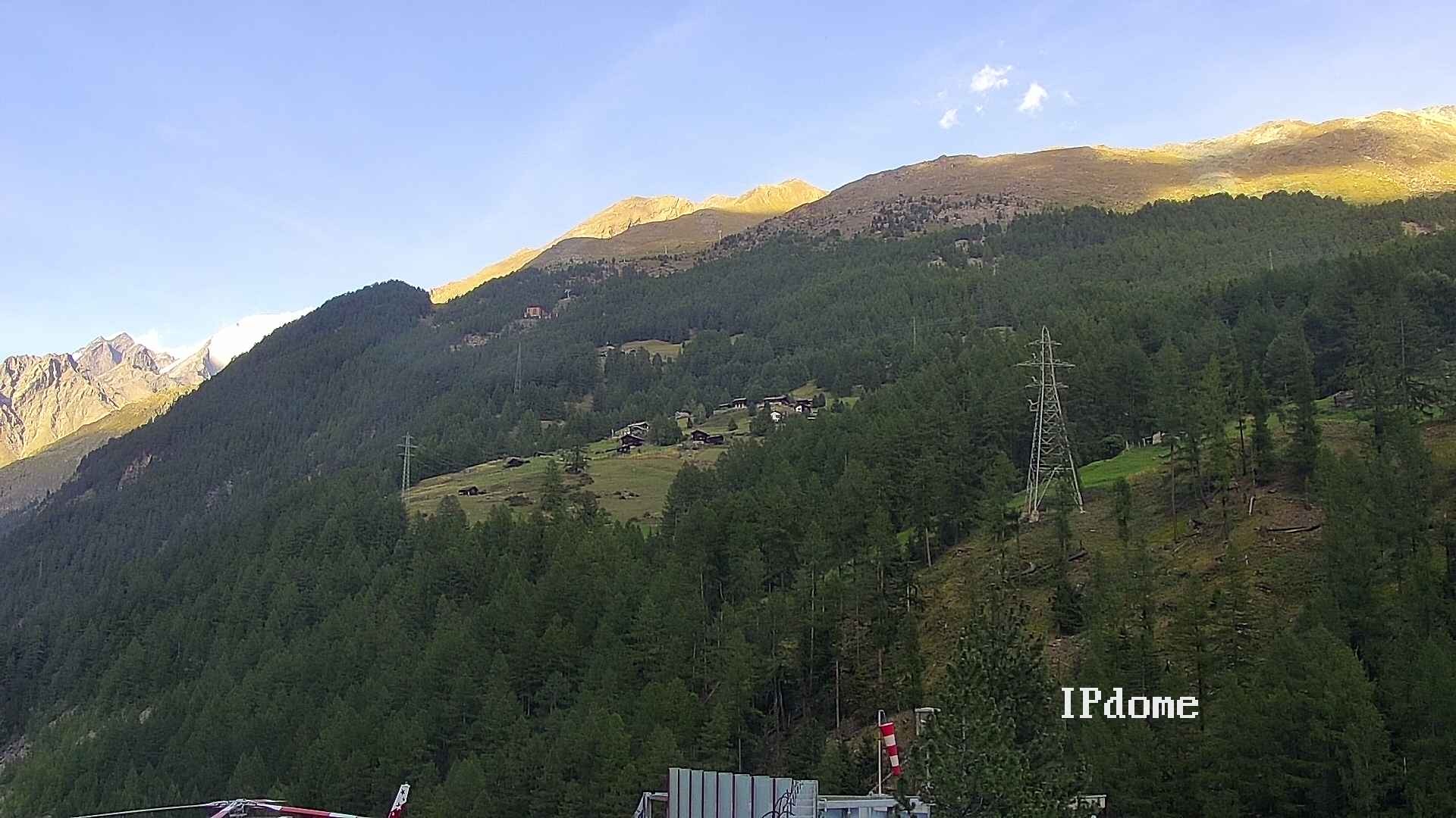 Archiv Foto Webcam Heliport Zermatt