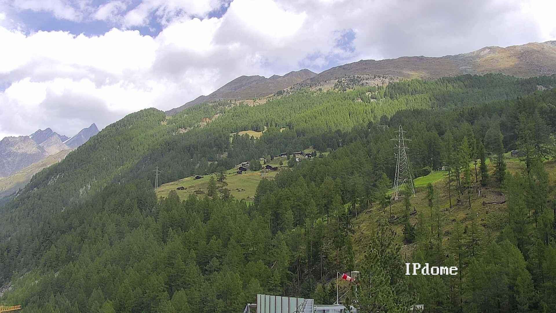 Archiv Foto Webcam Heliport Zermatt