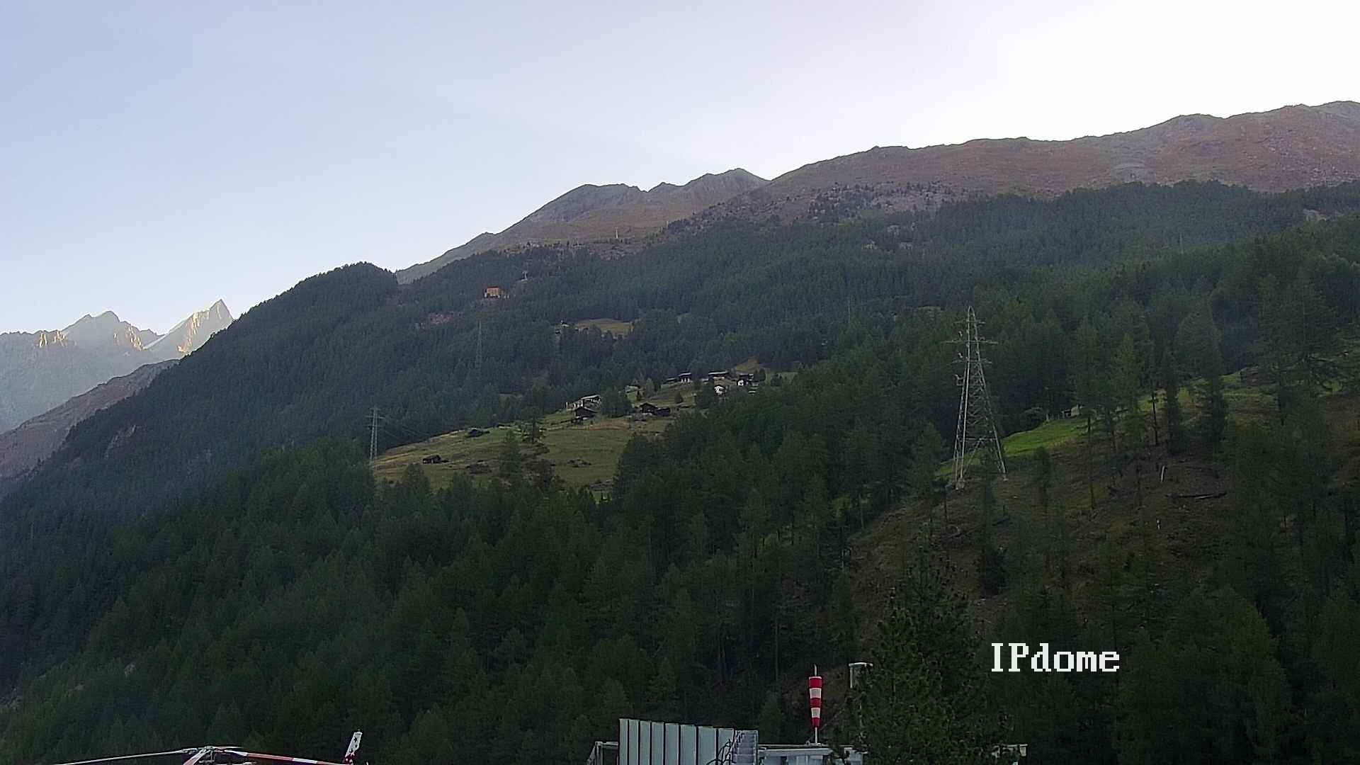 Archiv Foto Webcam Heliport Zermatt