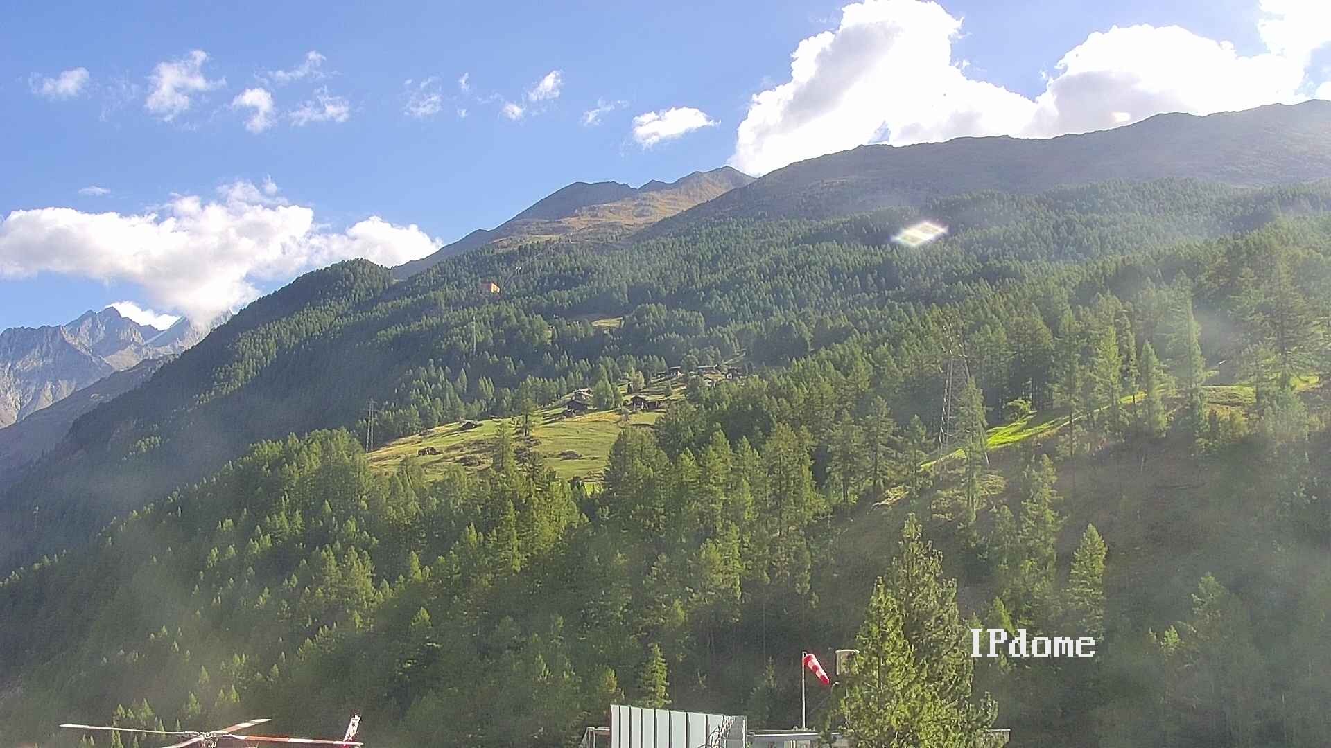 Archiv Foto Webcam Heliport Zermatt