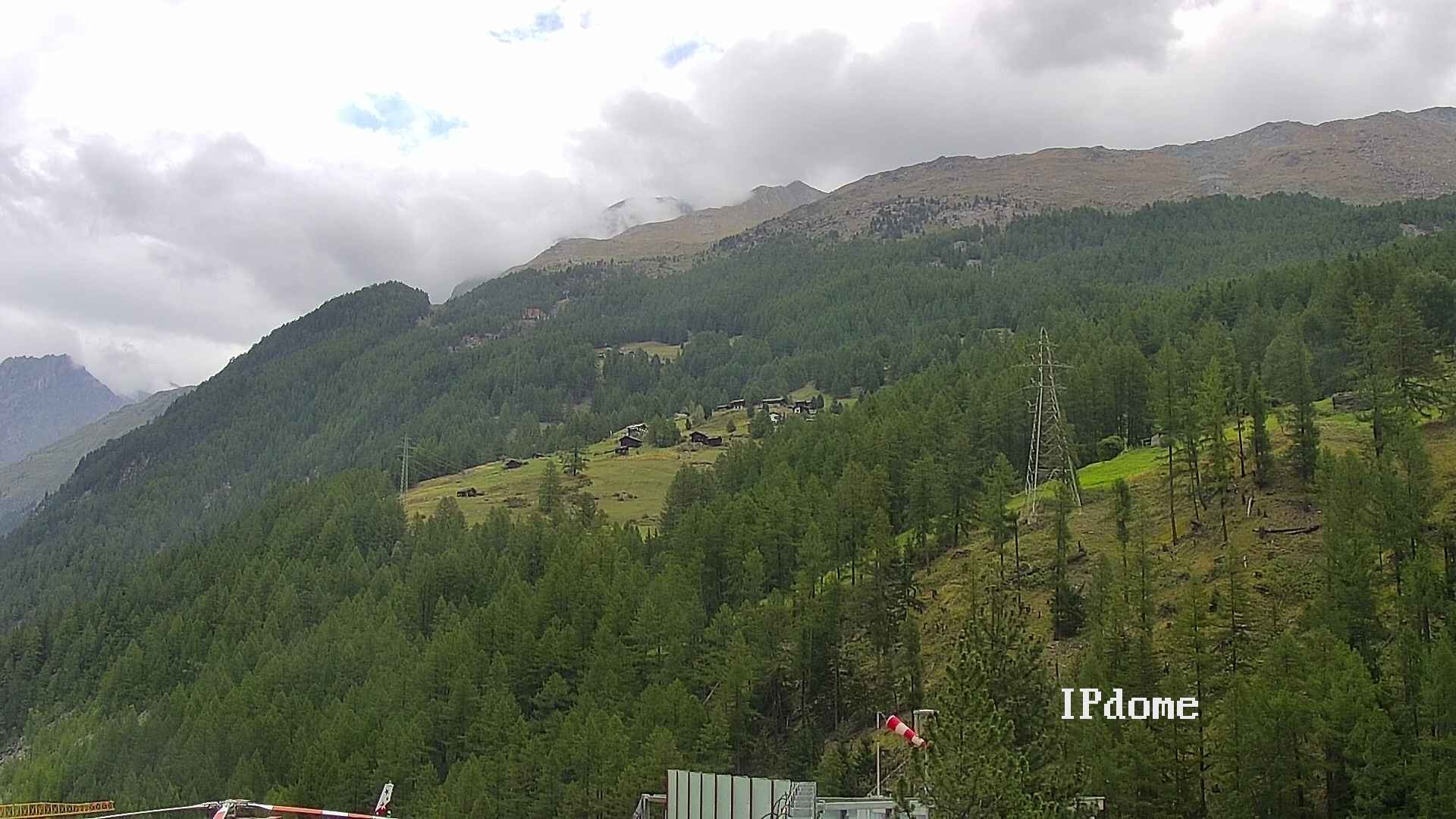 Archiv Foto Webcam Heliport Zermatt