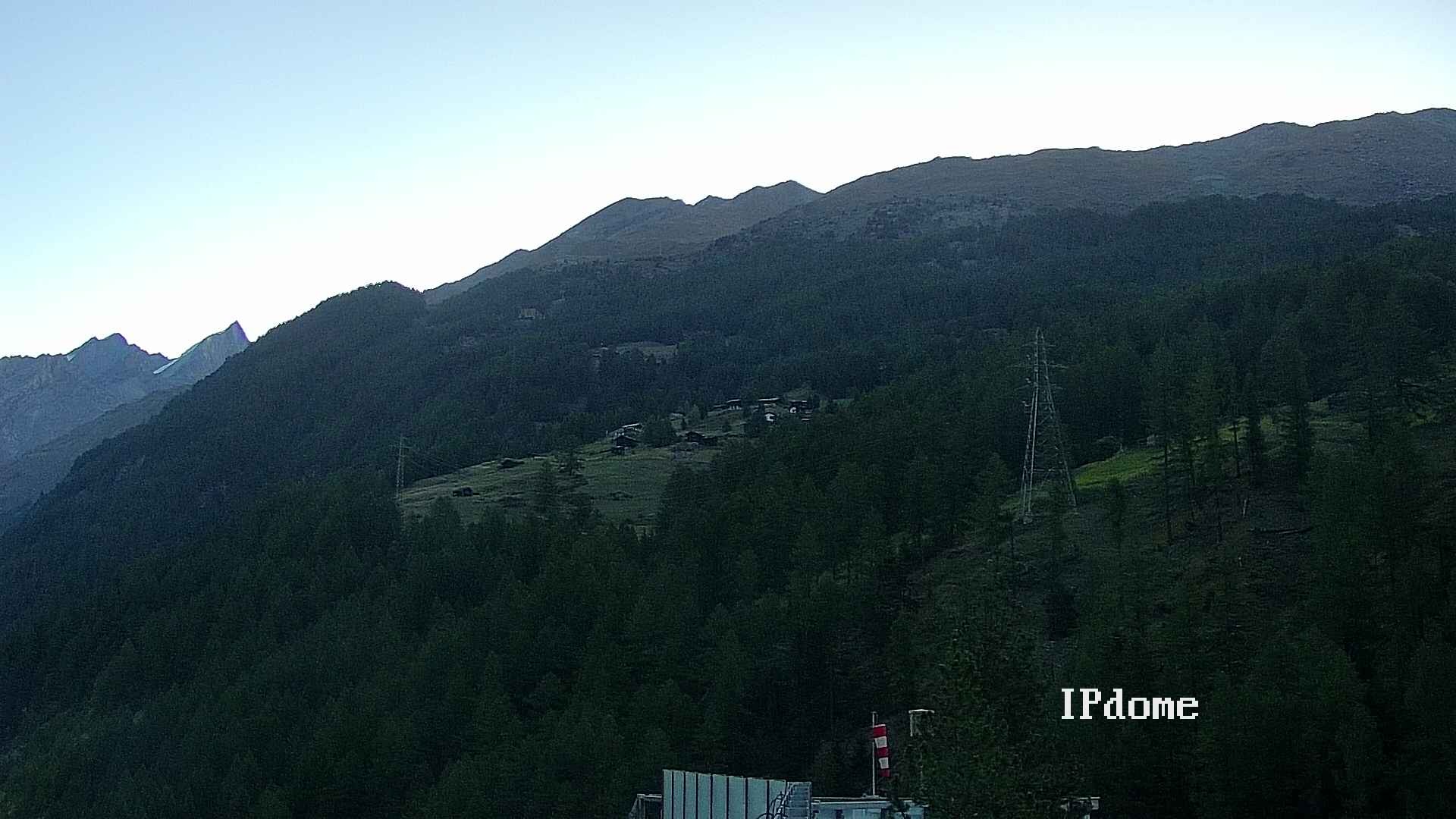 Archiv Foto Webcam Heliport Zermatt