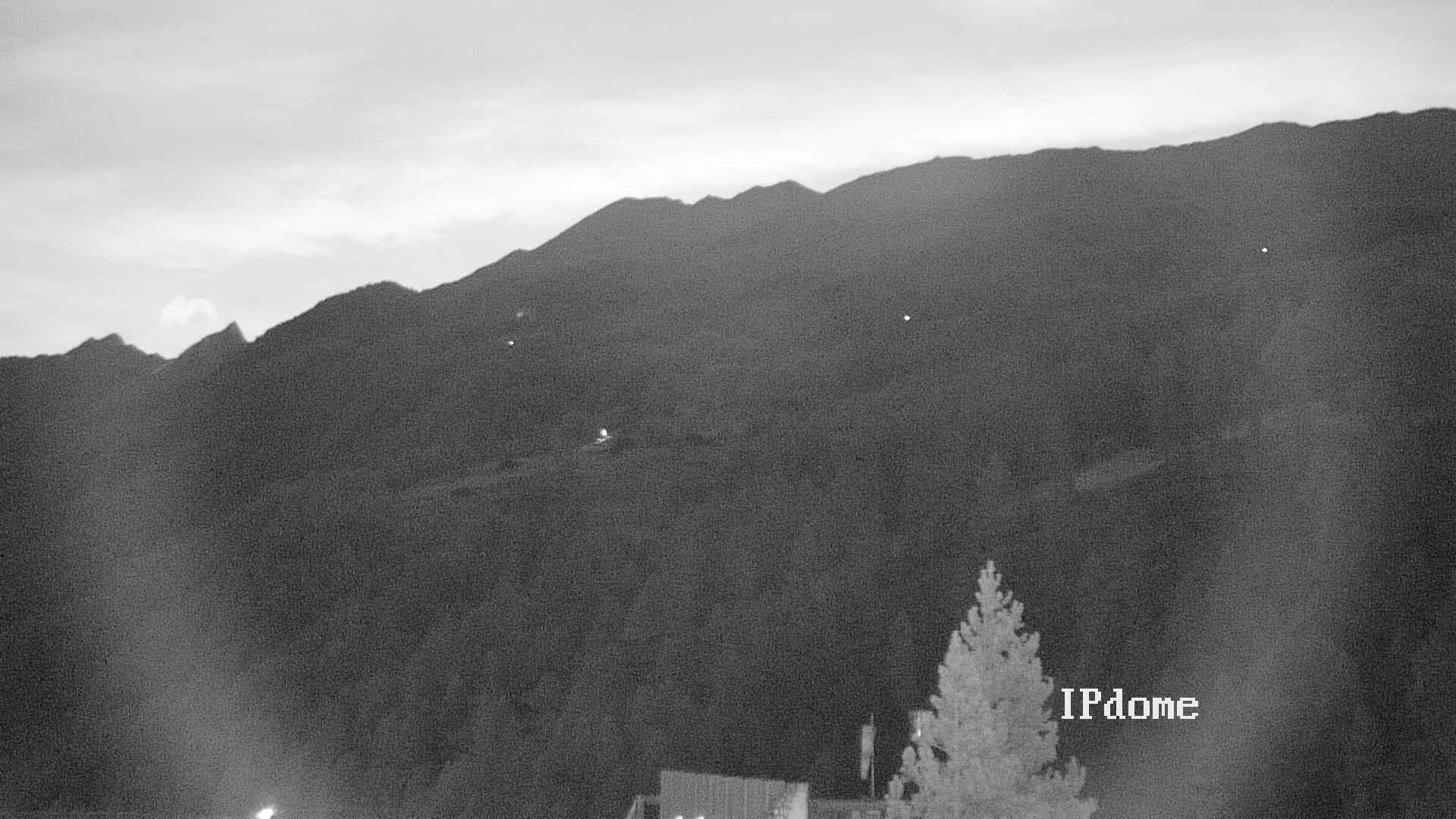 Archiv Foto Webcam Heliport Zermatt