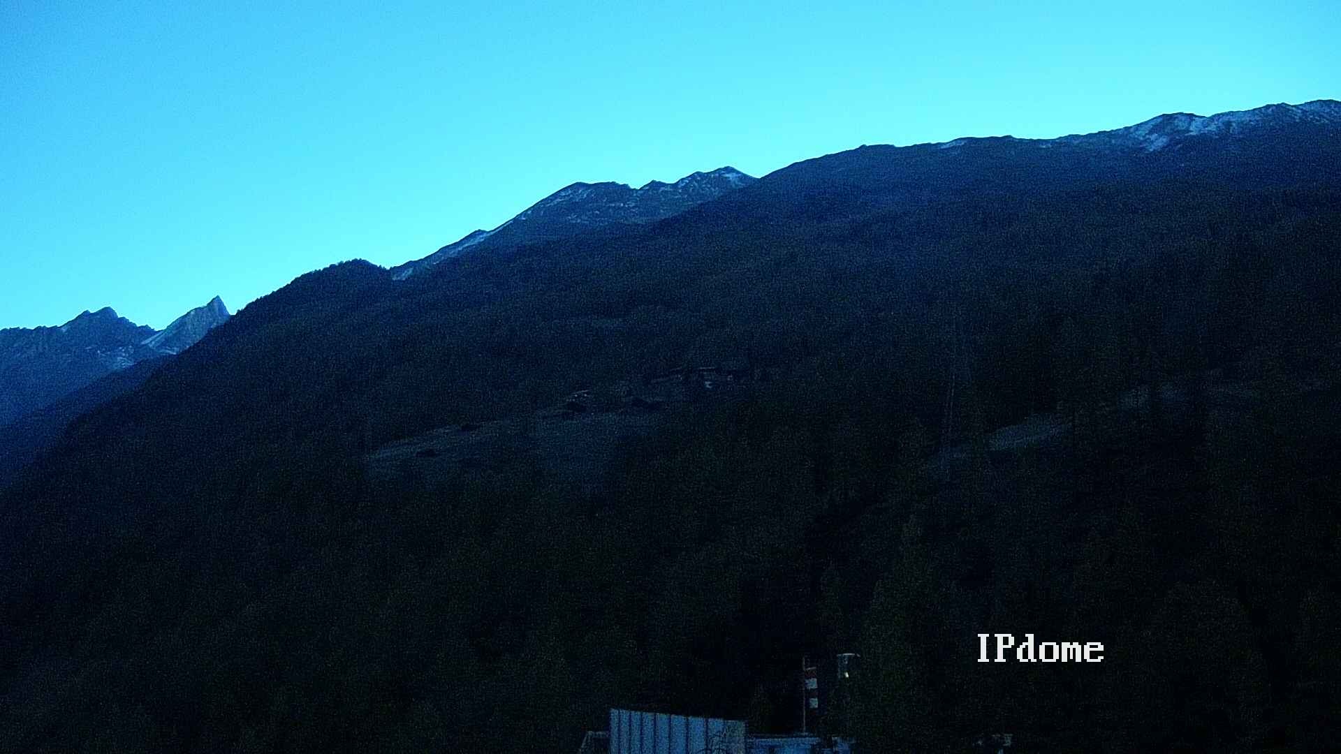 Archiv Foto Webcam Heliport Zermatt
