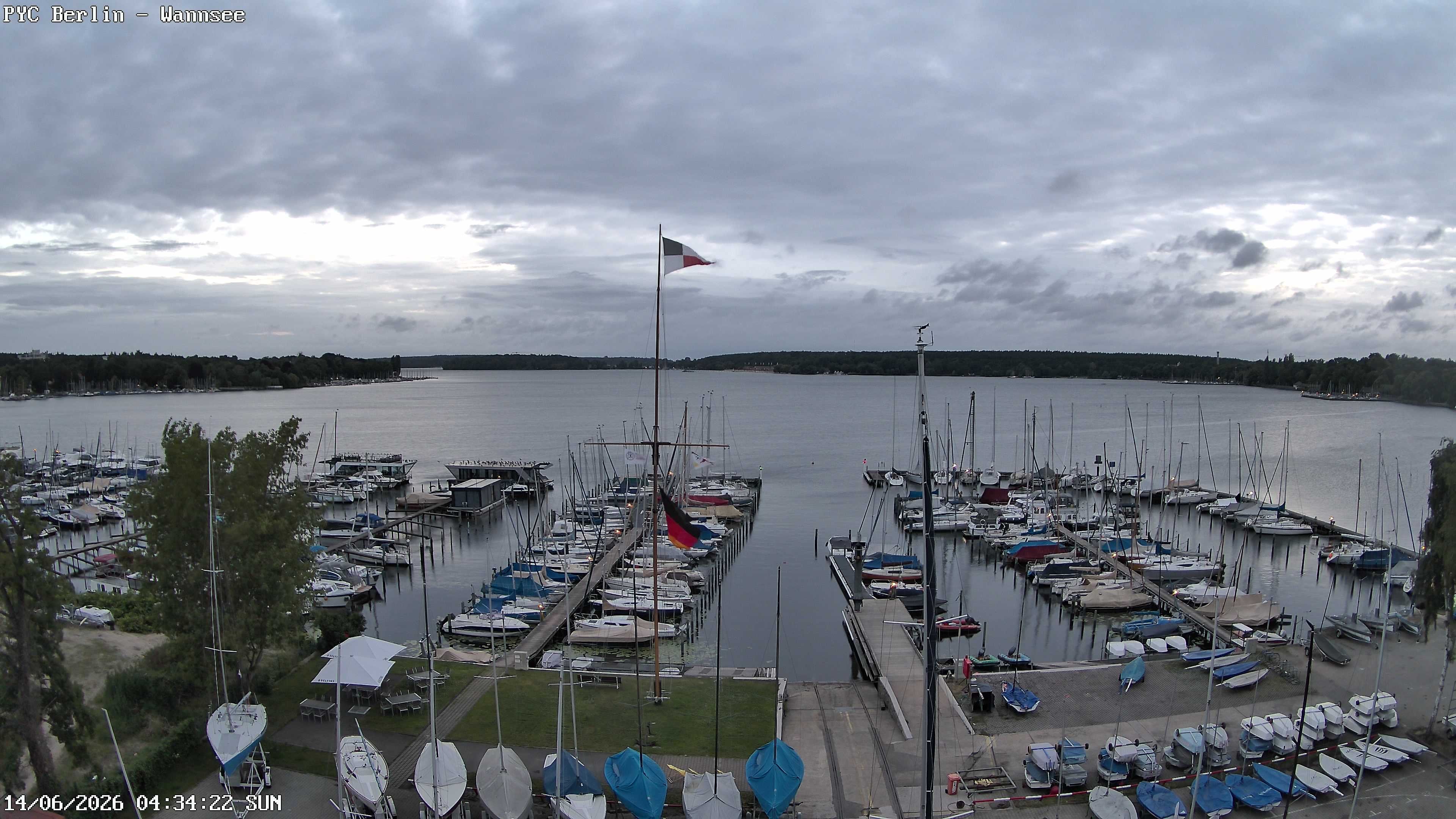 Archiv Foto Webcam Berlin: Potsdamer Yachtclub am Wannsee