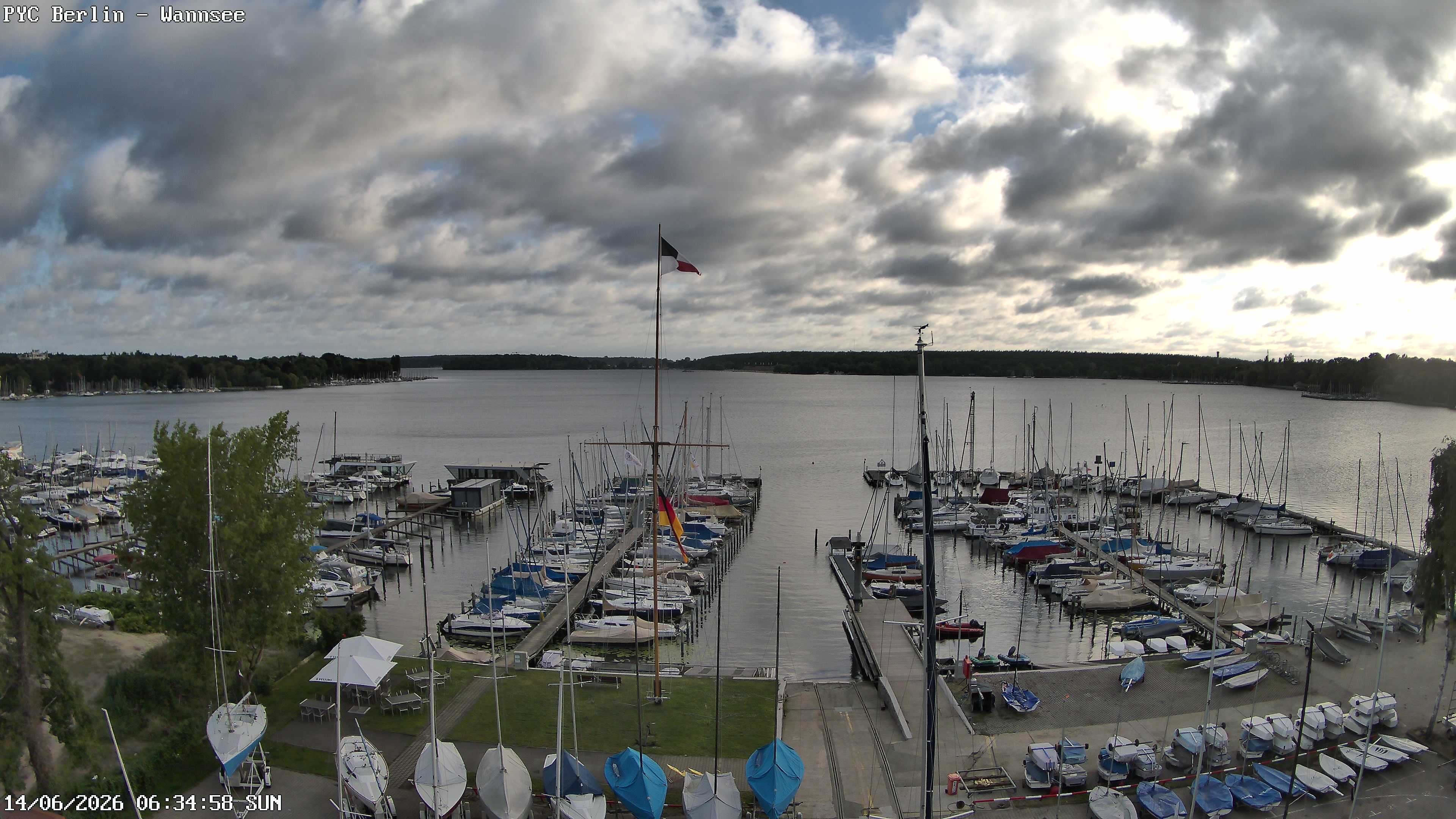 Archiv Foto Webcam Berlin: Potsdamer Yachtclub am Wannsee