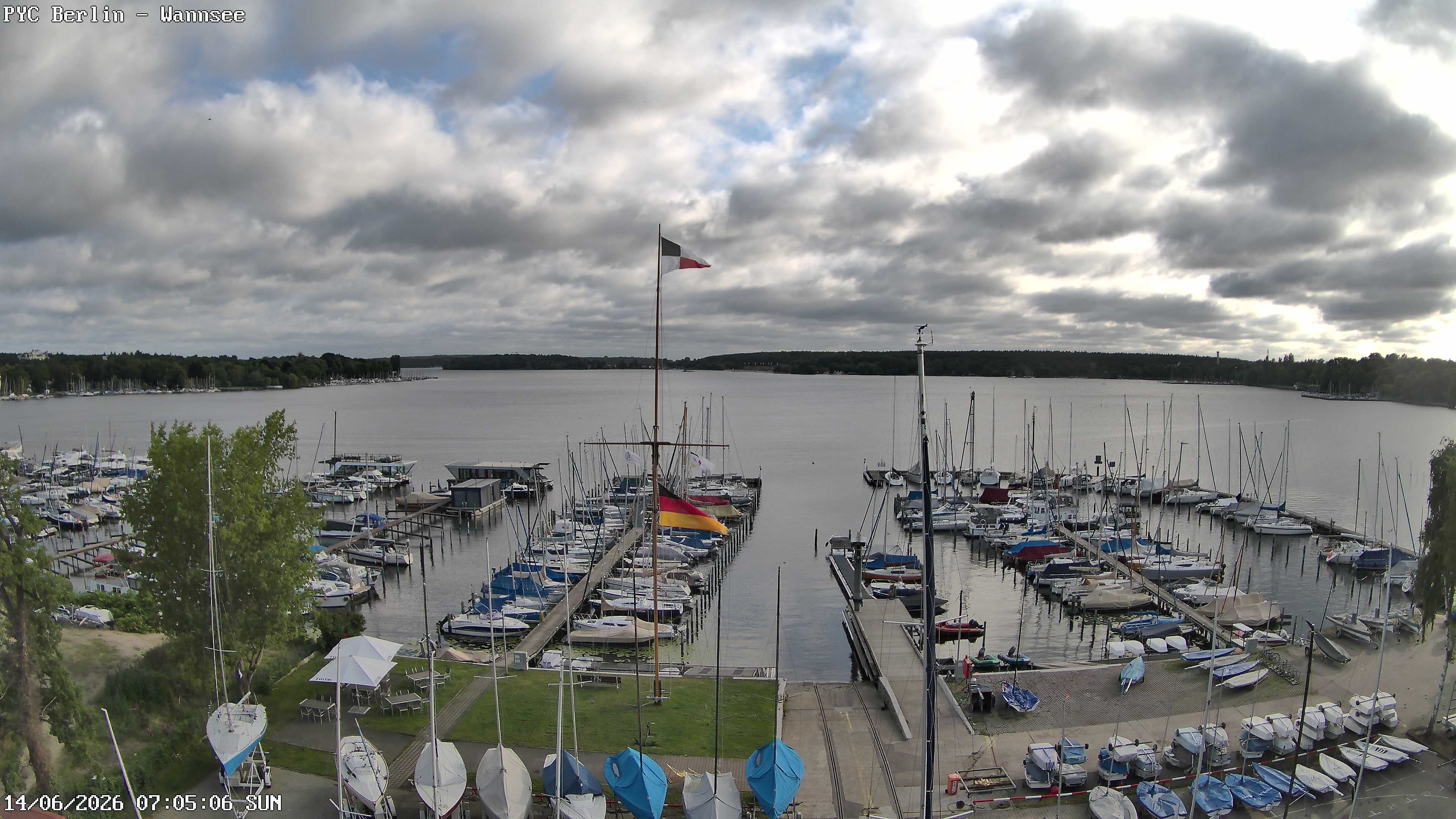 Archiv Foto Webcam Berlin: Potsdamer Yachtclub am Wannsee