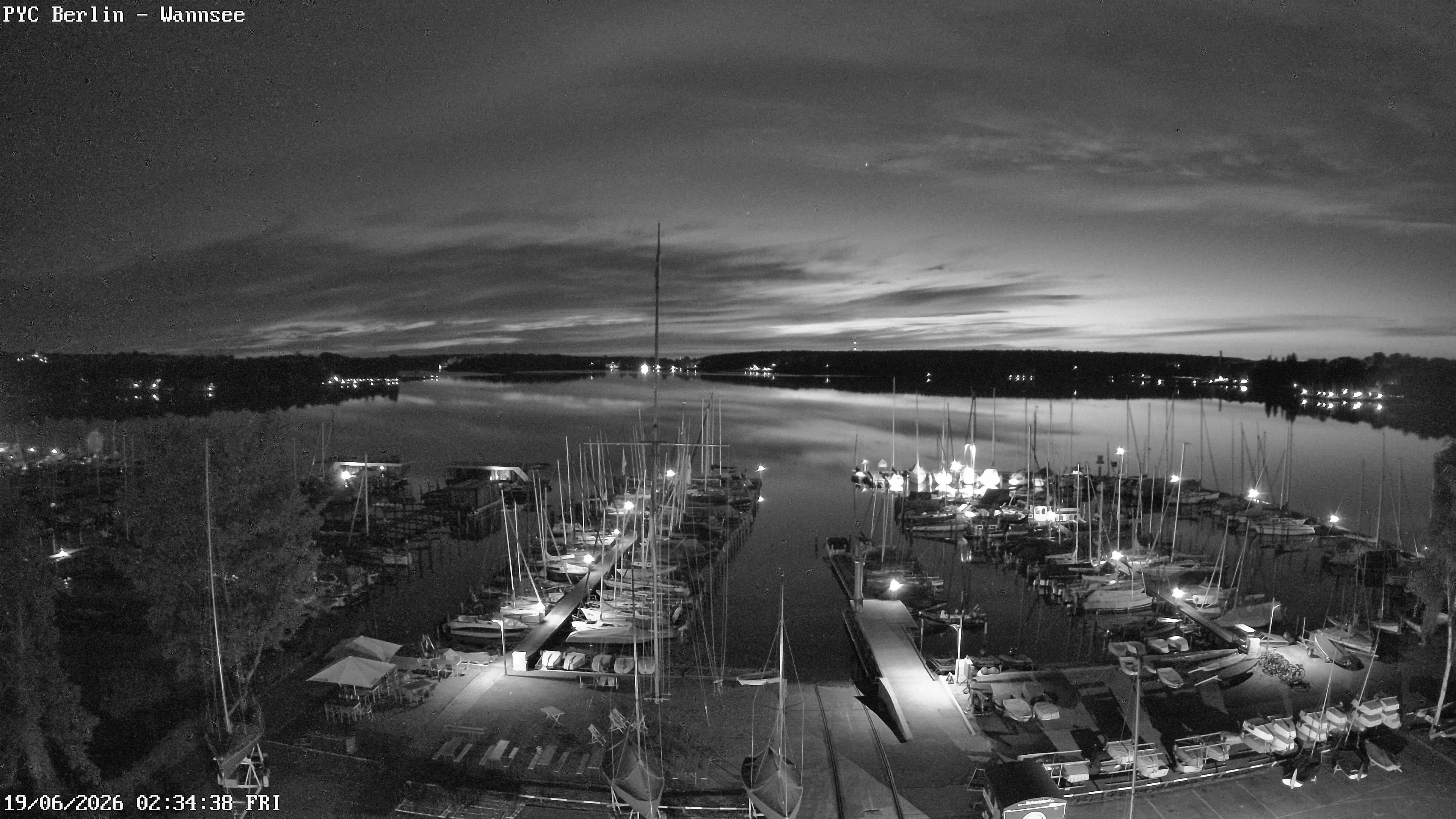 Archiv Foto Webcam Berlin: Potsdamer Yachtclub am Wannsee