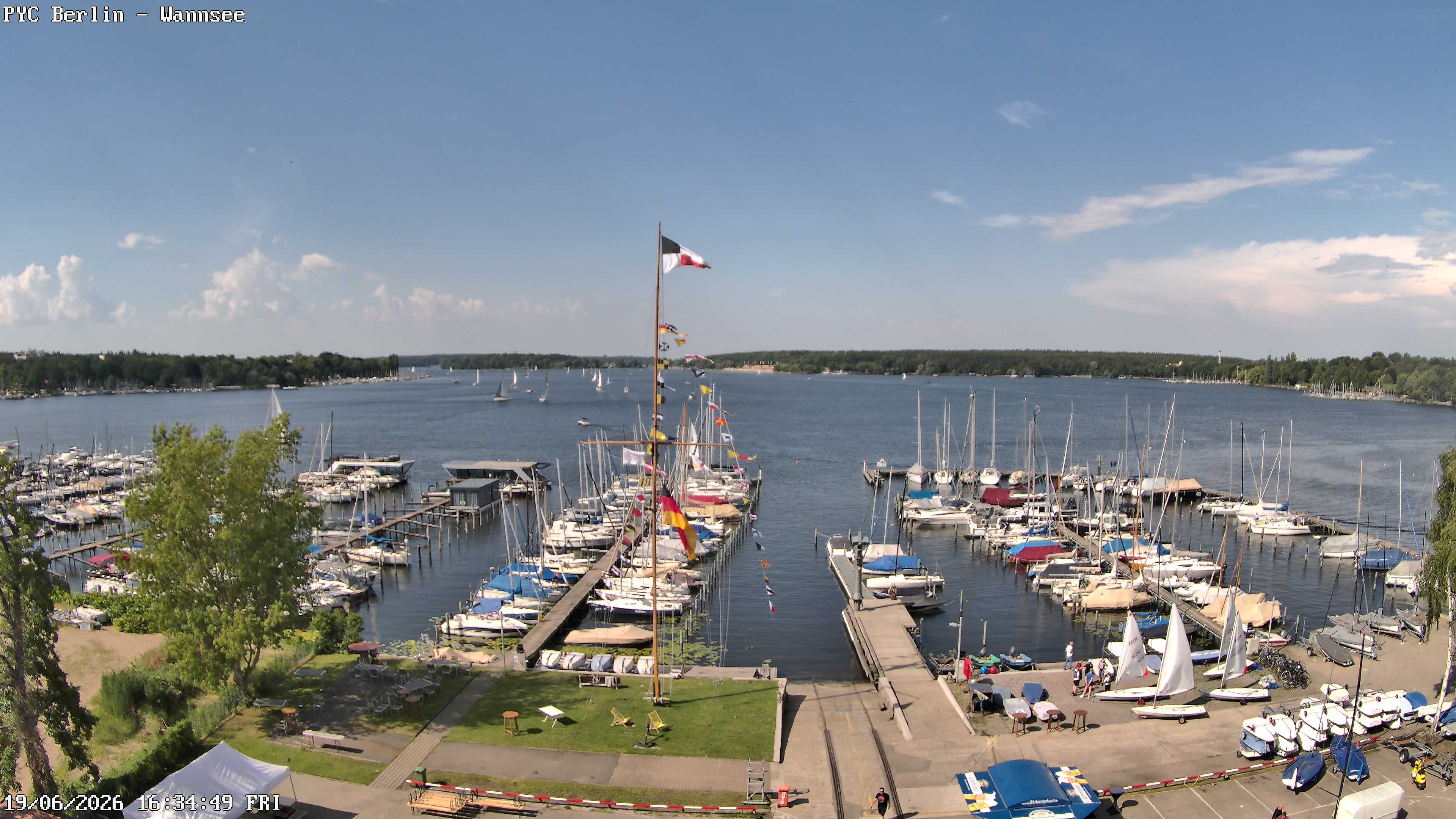 Archiv Foto Webcam Berlin: Potsdamer Yachtclub am Wannsee