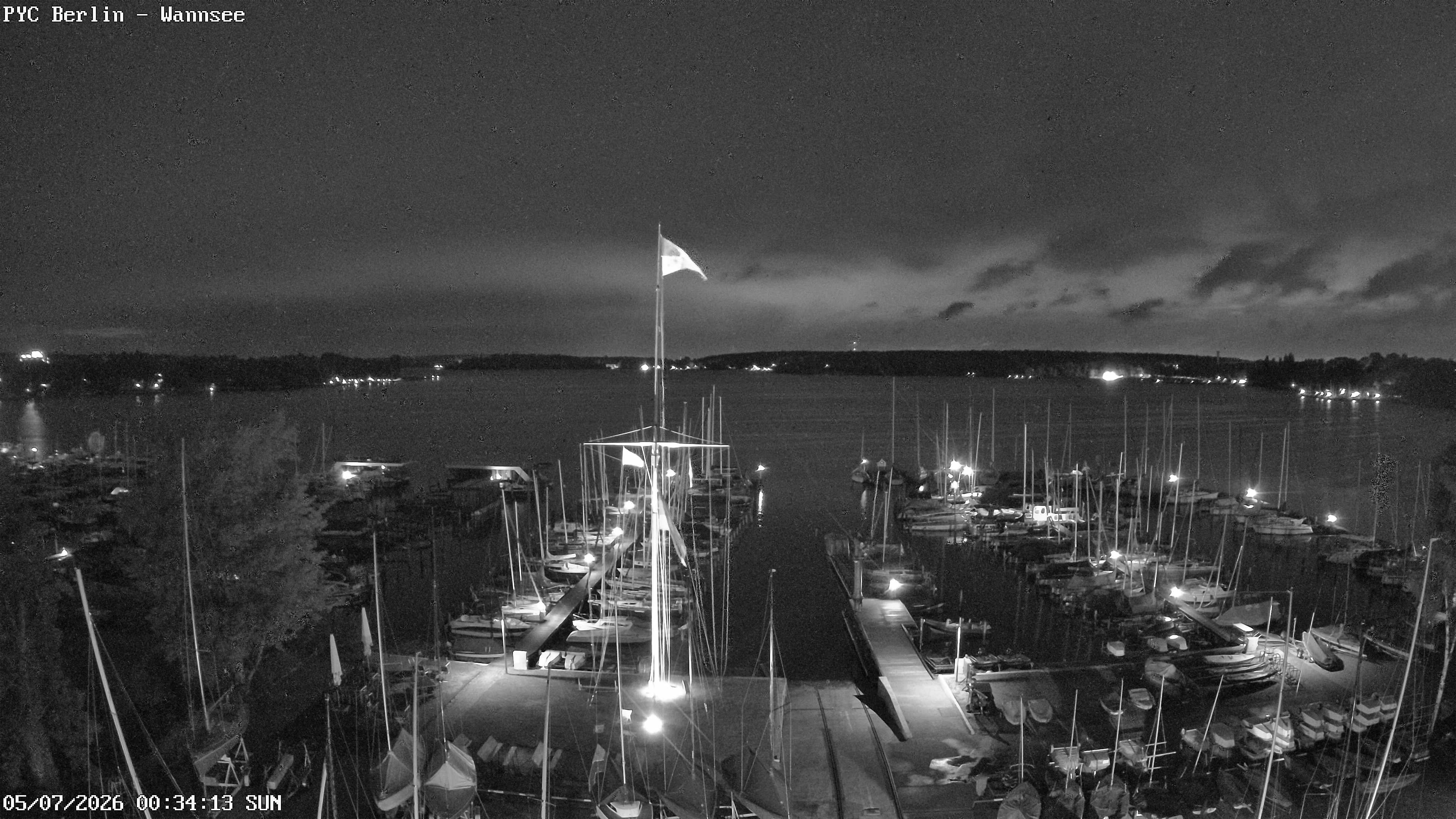 Archiv Foto Webcam Berlin: Potsdamer Yachtclub am Wannsee