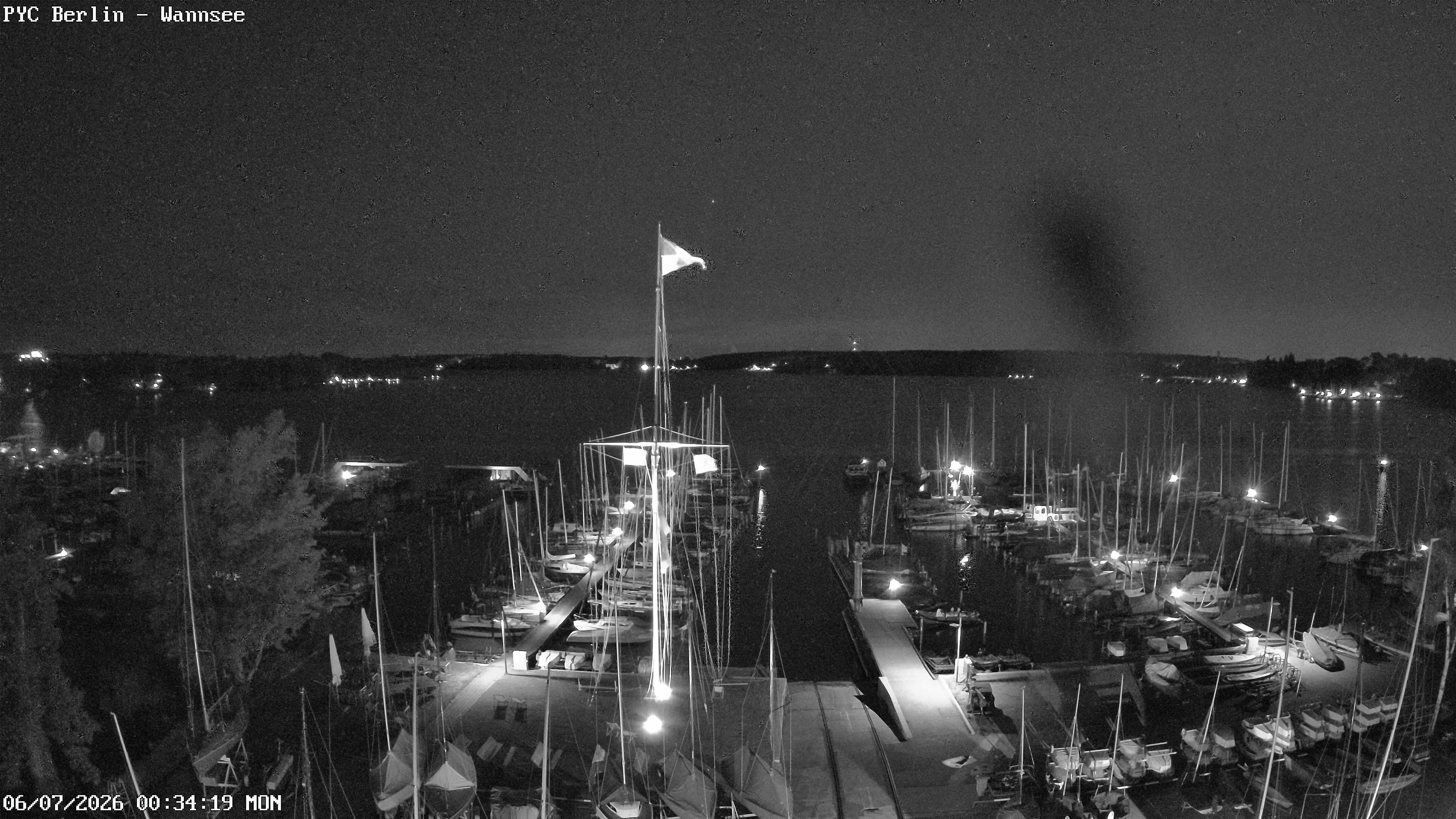 Archiv Foto Webcam Berlin: Potsdamer Yachtclub am Wannsee