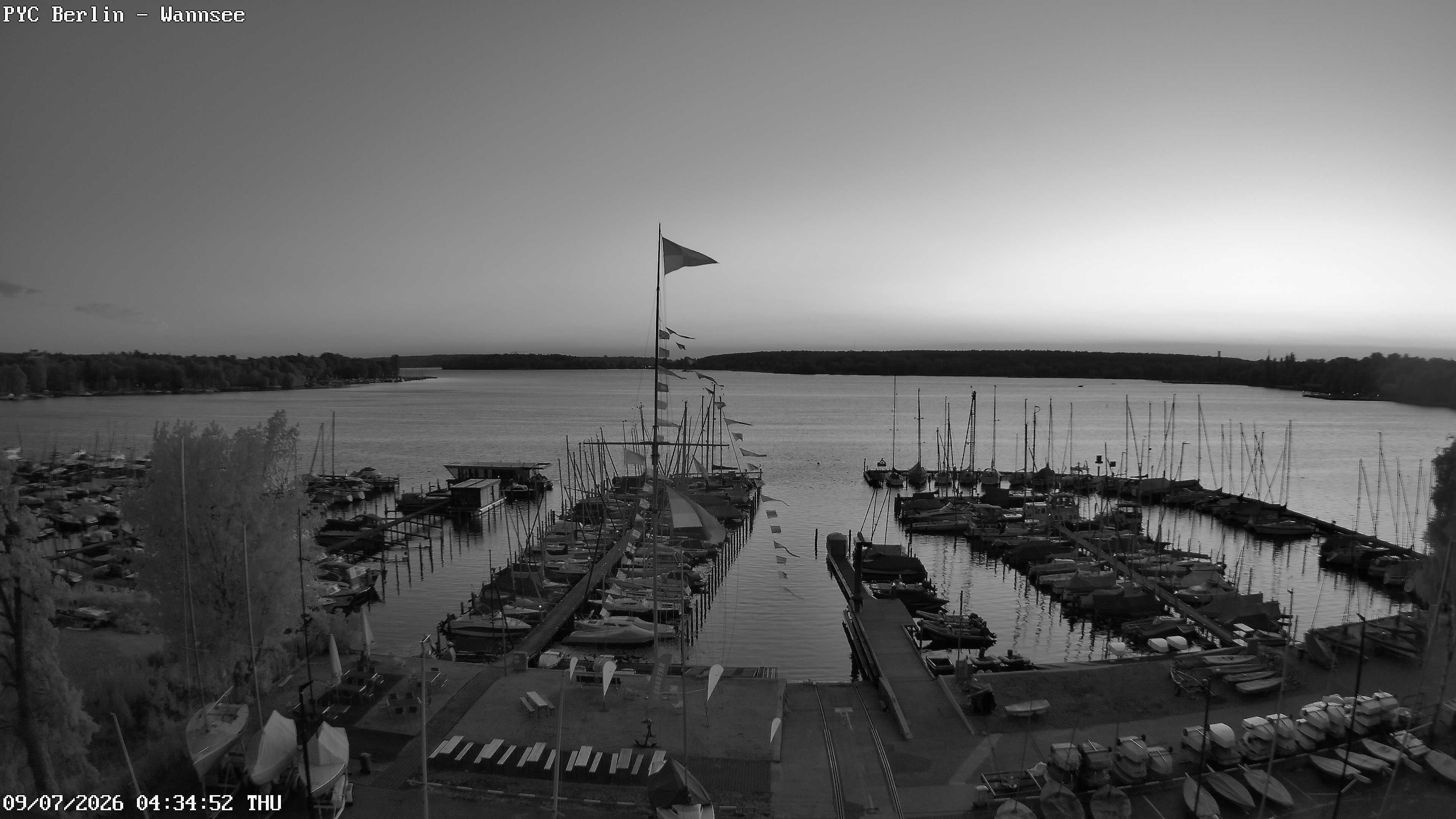 Archiv Foto Webcam Berlin: Potsdamer Yachtclub am Wannsee