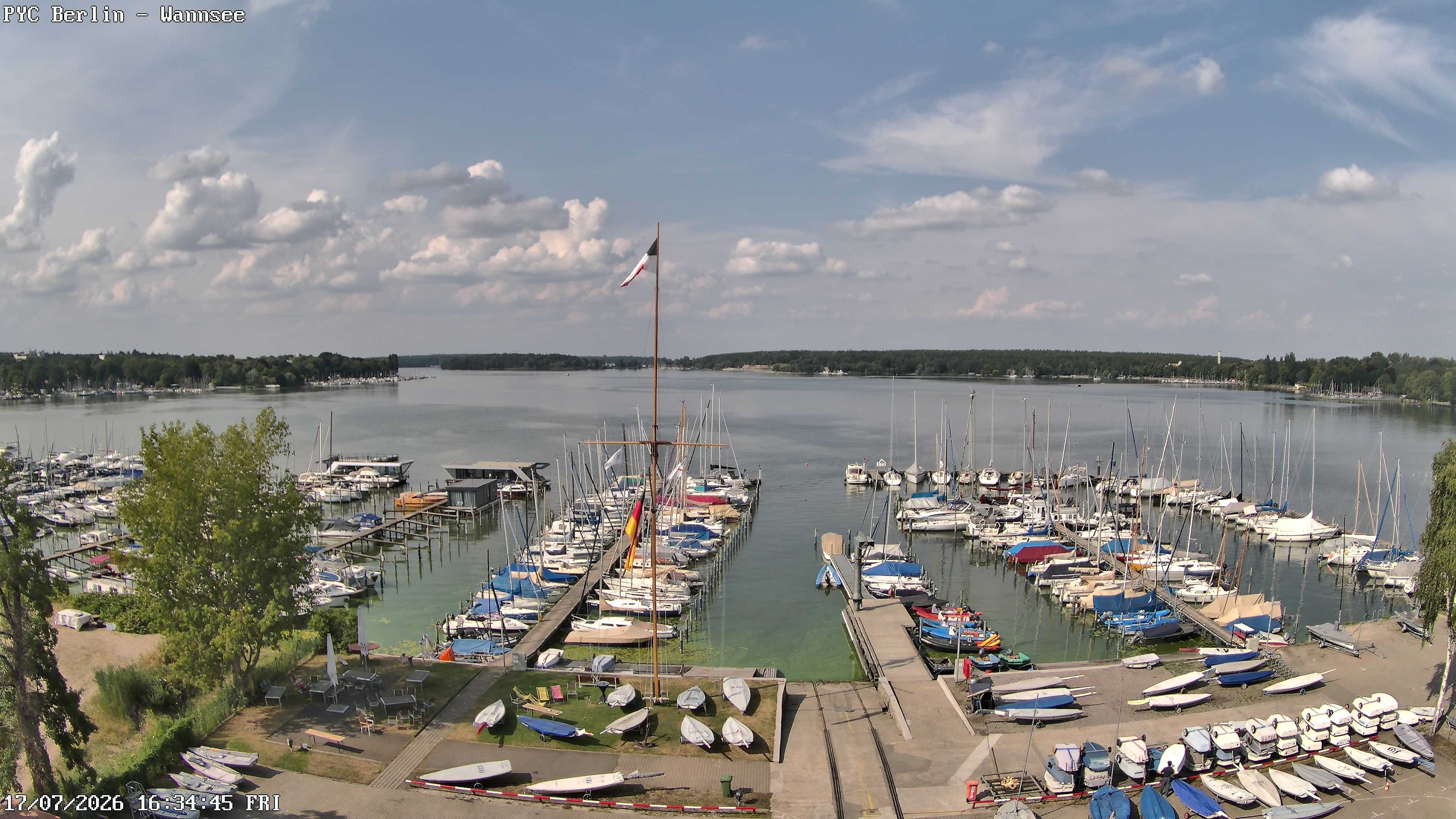 Archiv Foto Webcam Berlin: Potsdamer Yachtclub am Wannsee