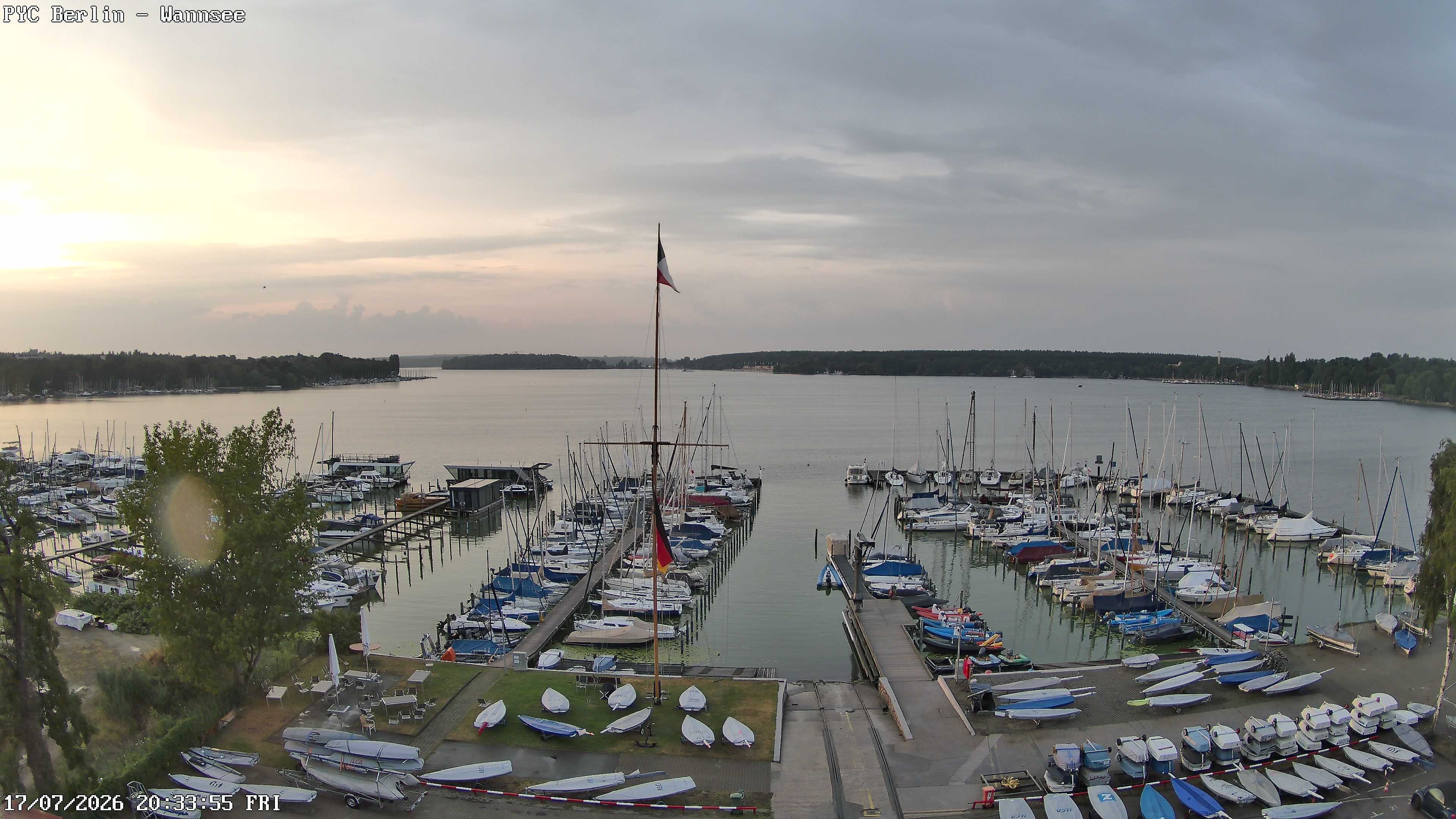Archiv Foto Webcam Berlin: Potsdamer Yachtclub am Wannsee