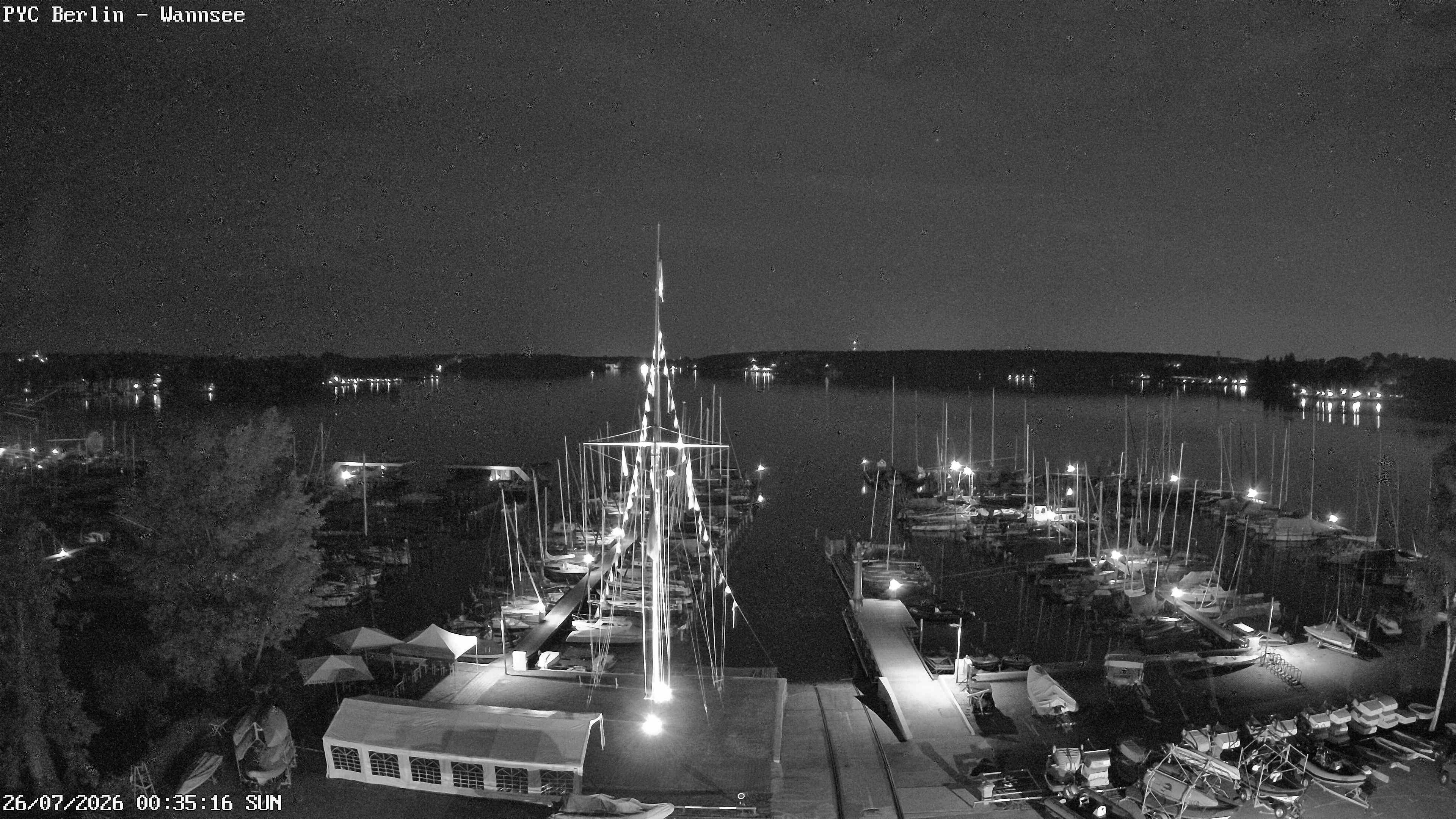 Archiv Foto Webcam Berlin: Potsdamer Yachtclub am Wannsee
