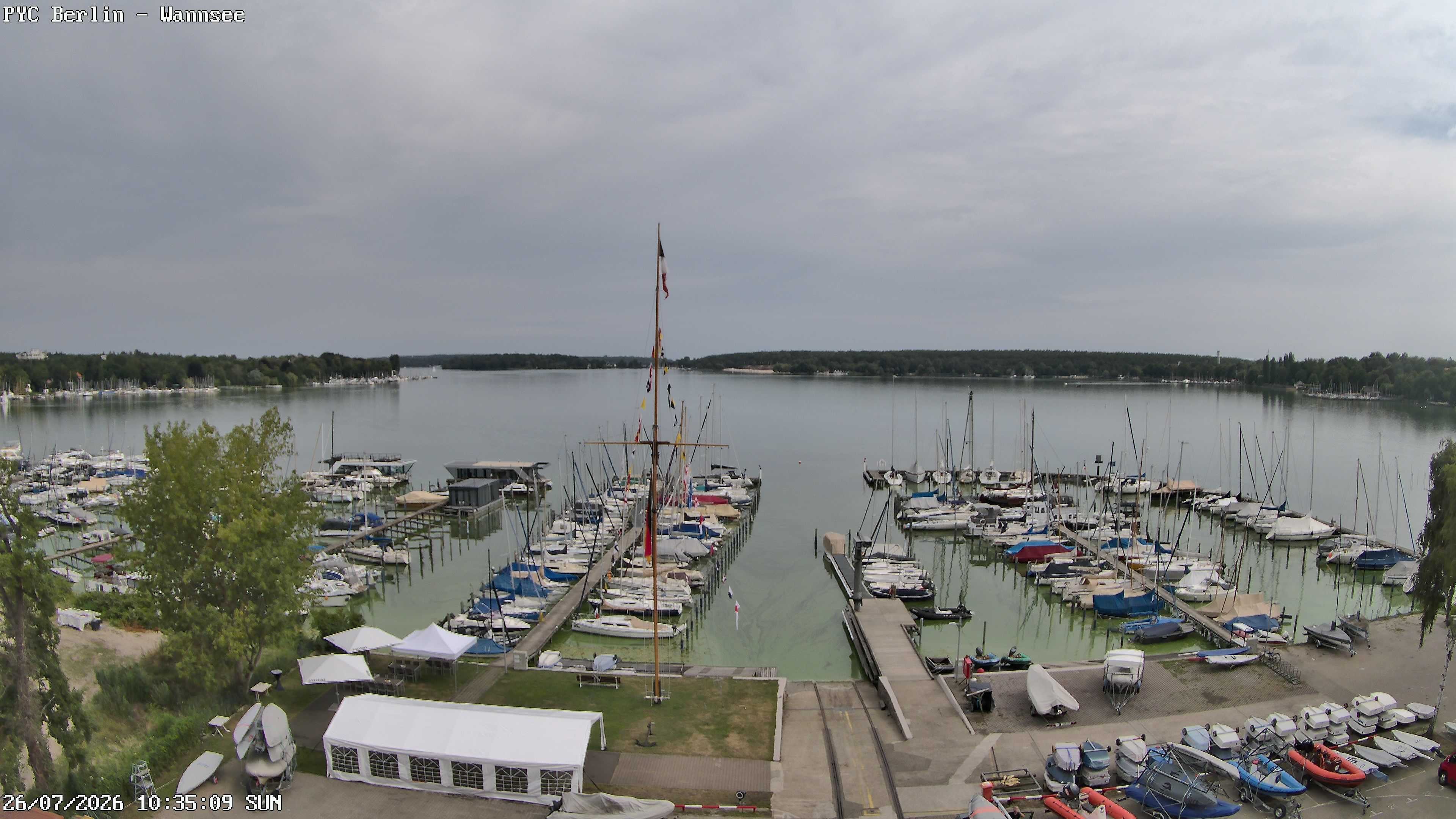 Archiv Foto Webcam Berlin: Potsdamer Yachtclub am Wannsee