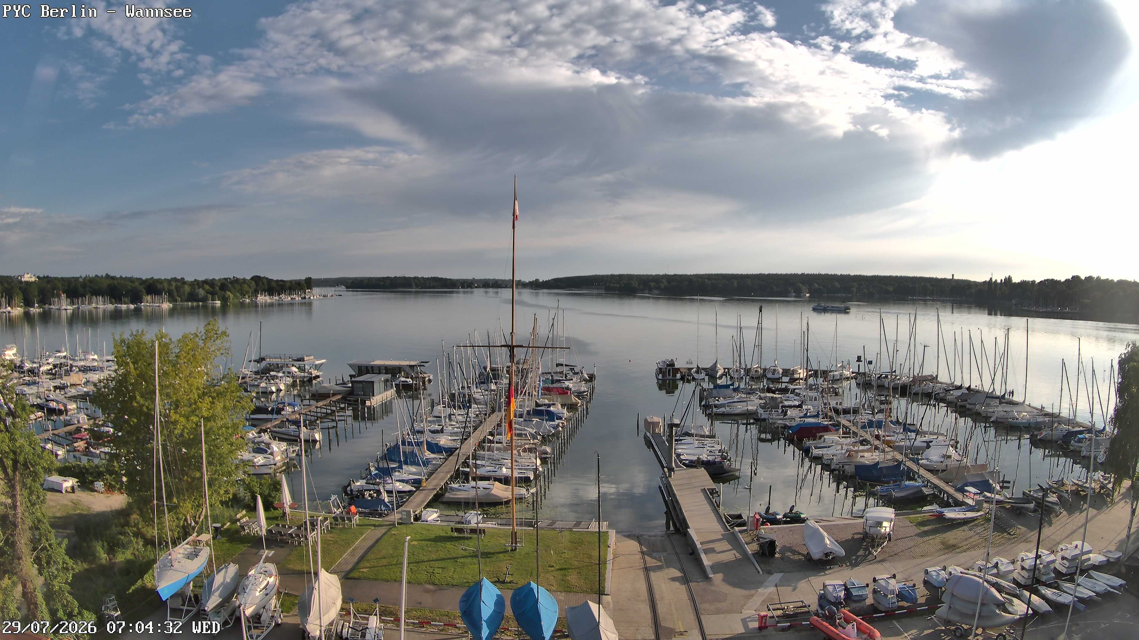 Archiv Foto Webcam Berlin: Potsdamer Yachtclub am Wannsee