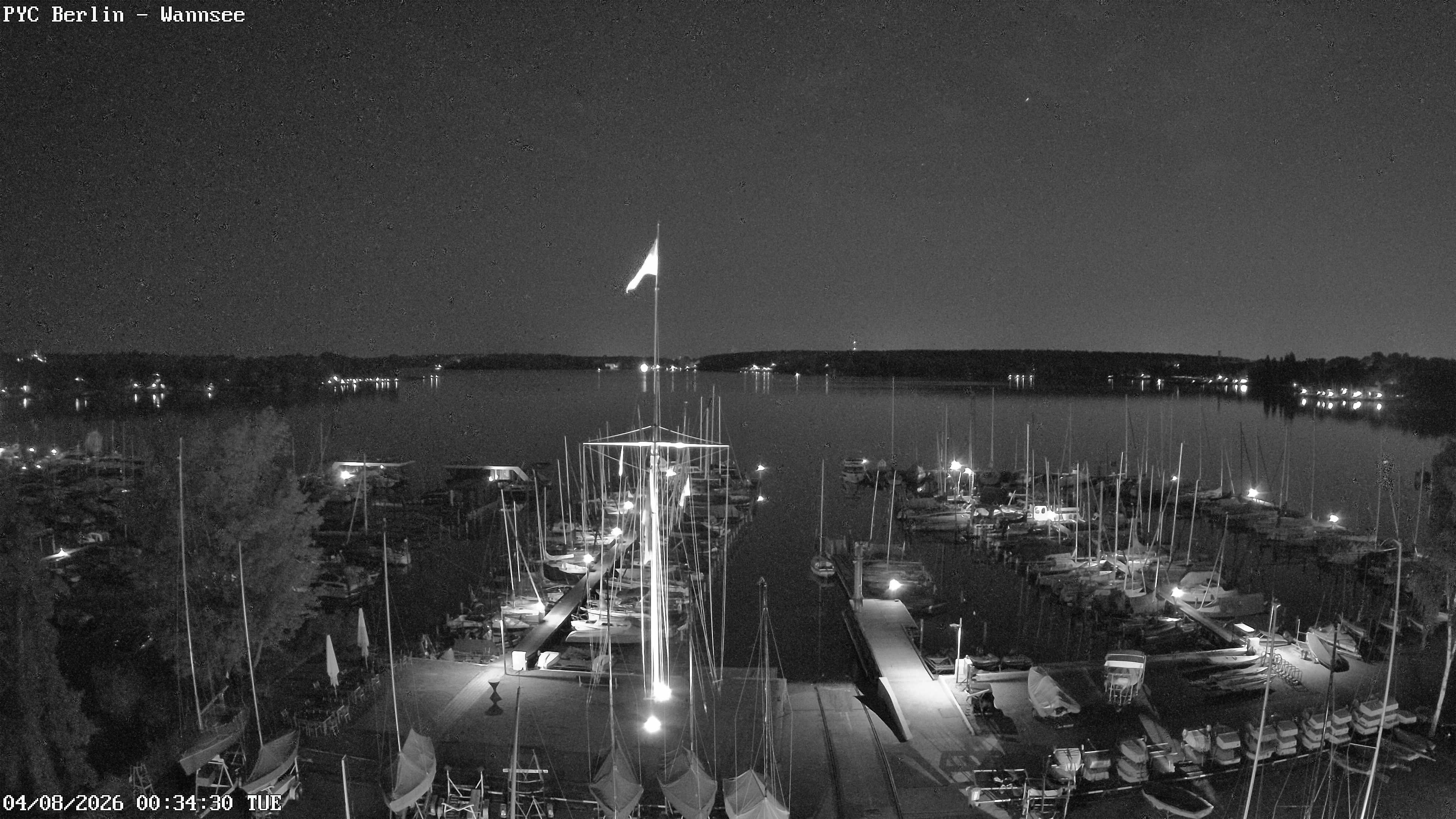 Archiv Foto Webcam Berlin: Potsdamer Yachtclub am Wannsee