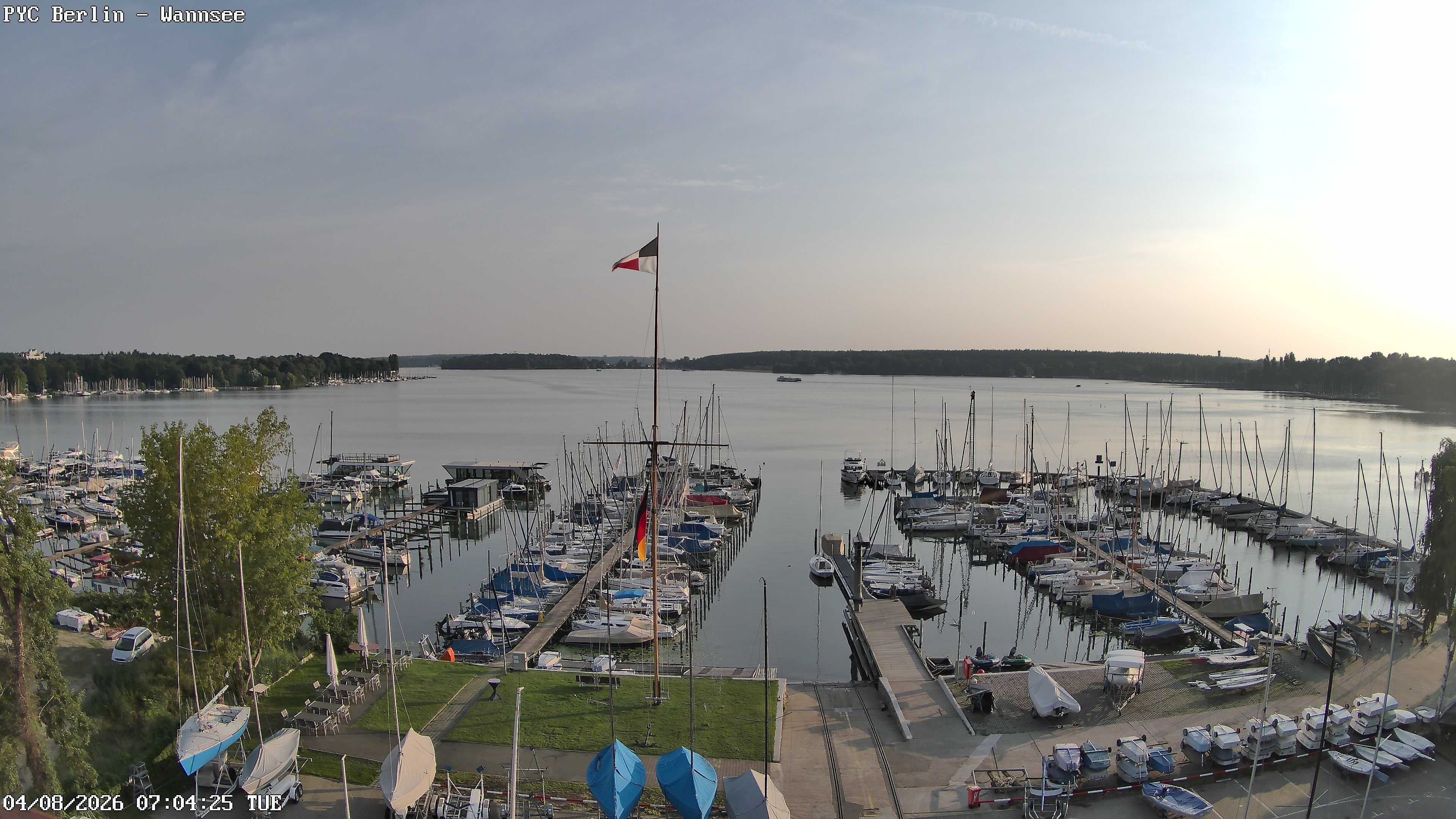 Archiv Foto Webcam Berlin: Potsdamer Yachtclub am Wannsee