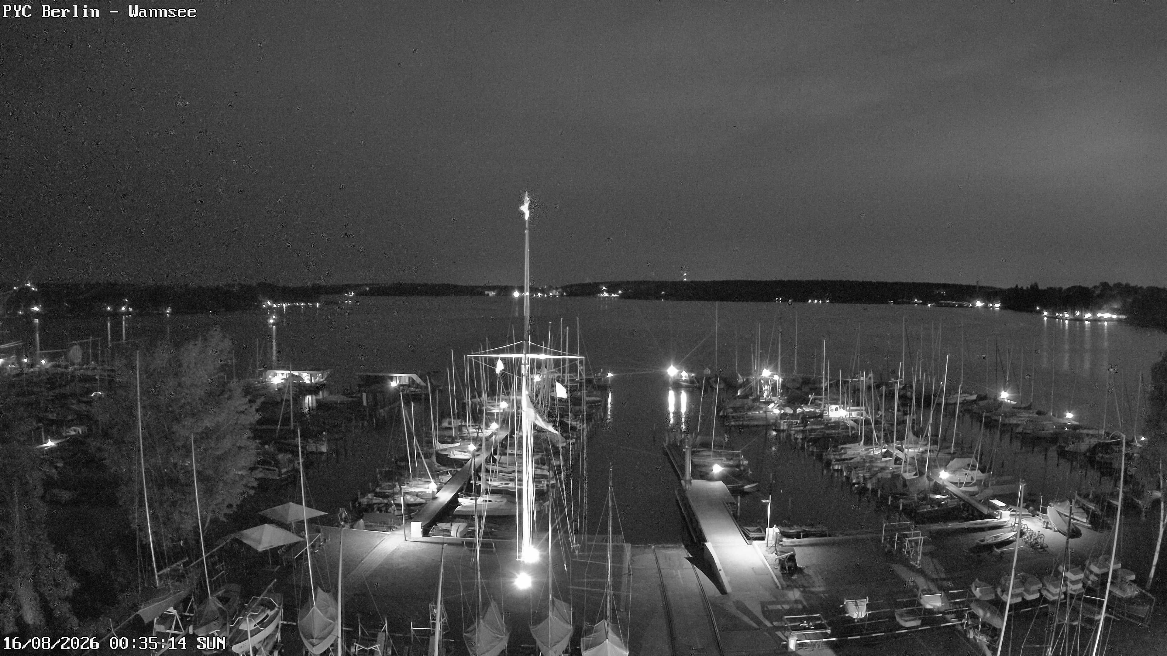 Archiv Foto Webcam Berlin: Potsdamer Yachtclub am Wannsee