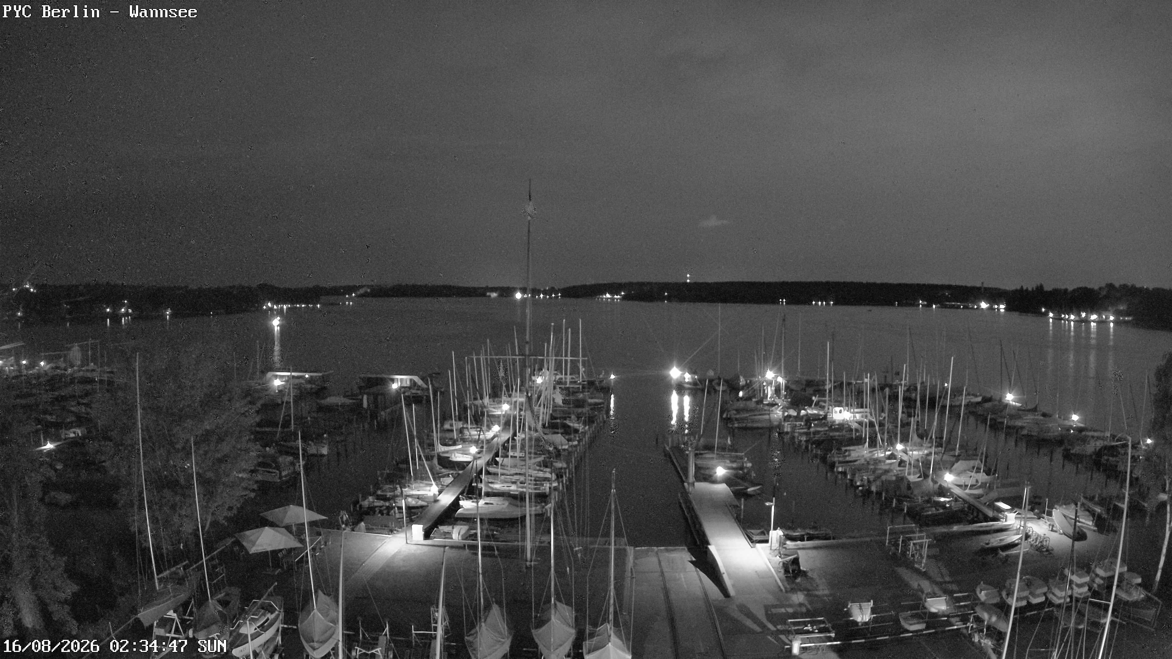 Archiv Foto Webcam Berlin: Potsdamer Yachtclub am Wannsee