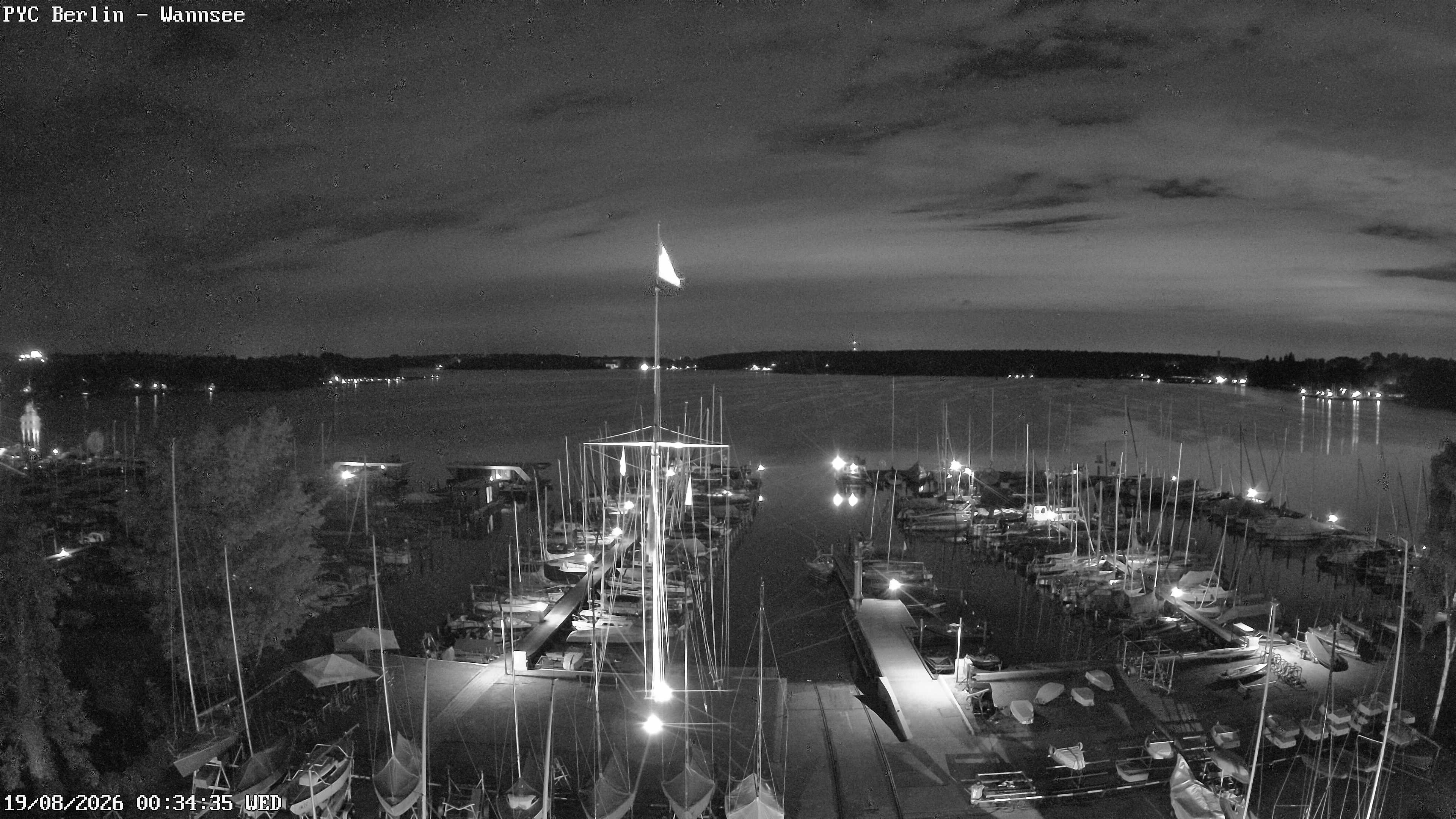 Archiv Foto Webcam Berlin: Potsdamer Yachtclub am Wannsee