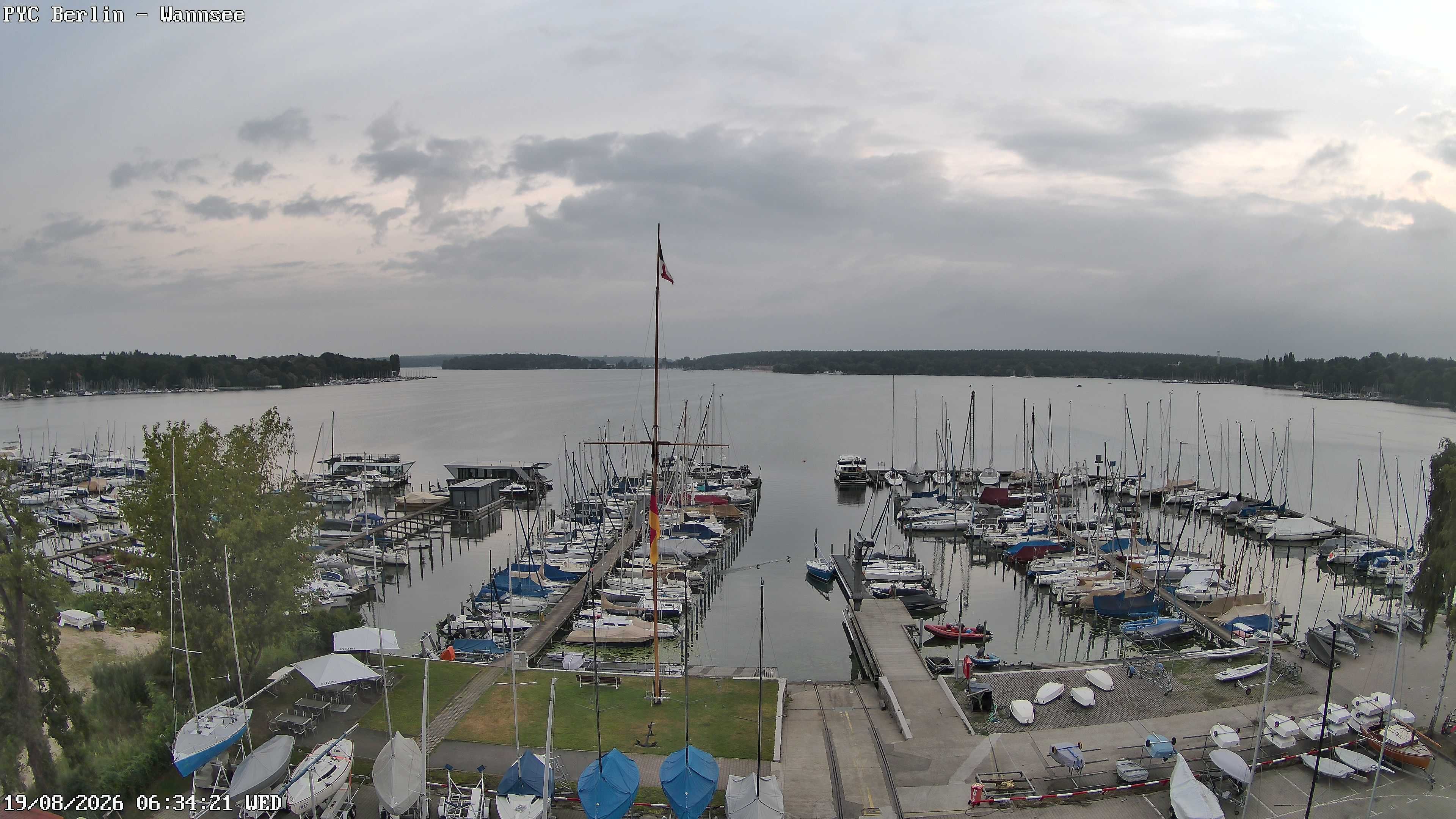 Archiv Foto Webcam Berlin: Potsdamer Yachtclub am Wannsee