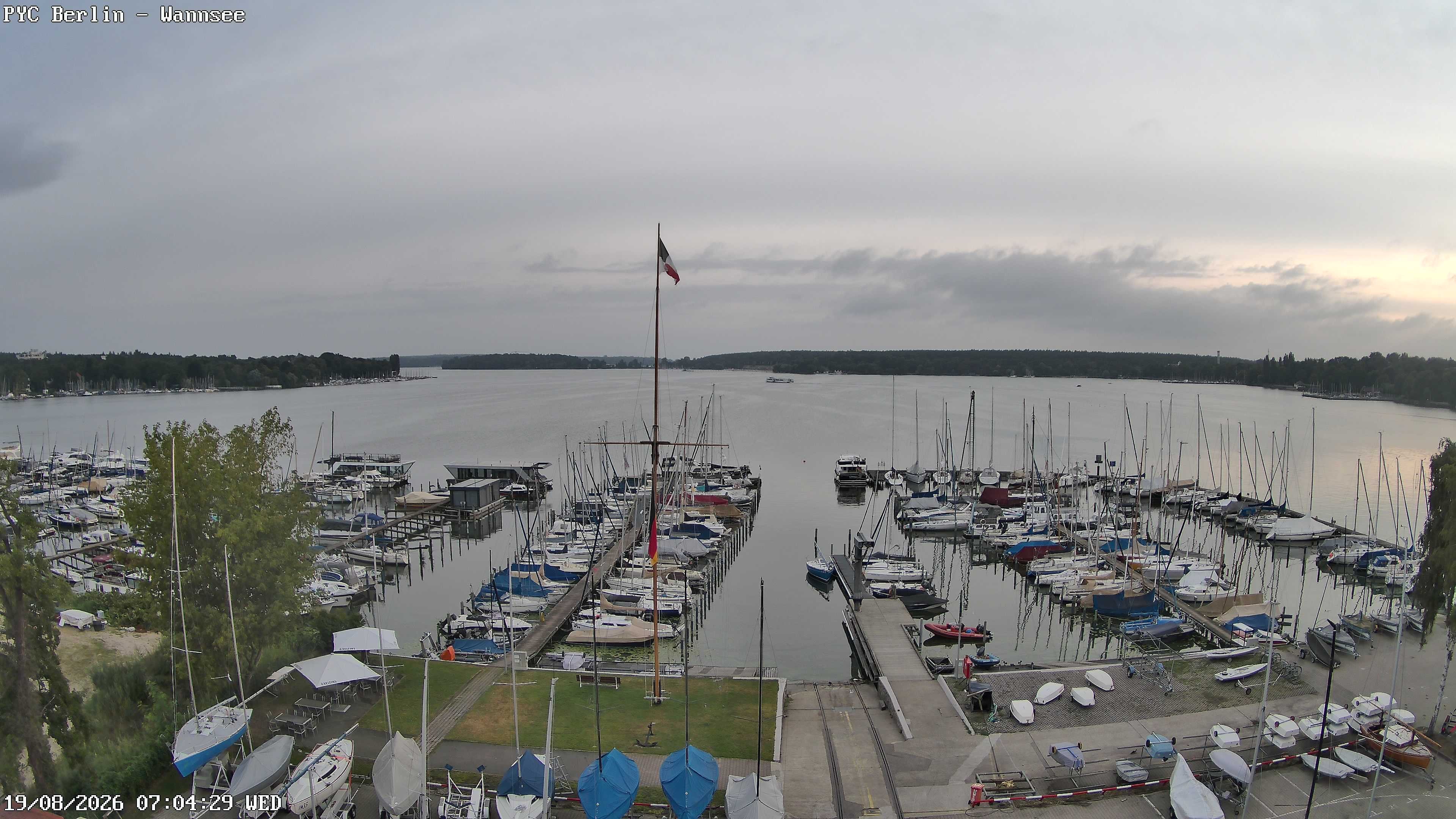 Archiv Foto Webcam Berlin: Potsdamer Yachtclub am Wannsee