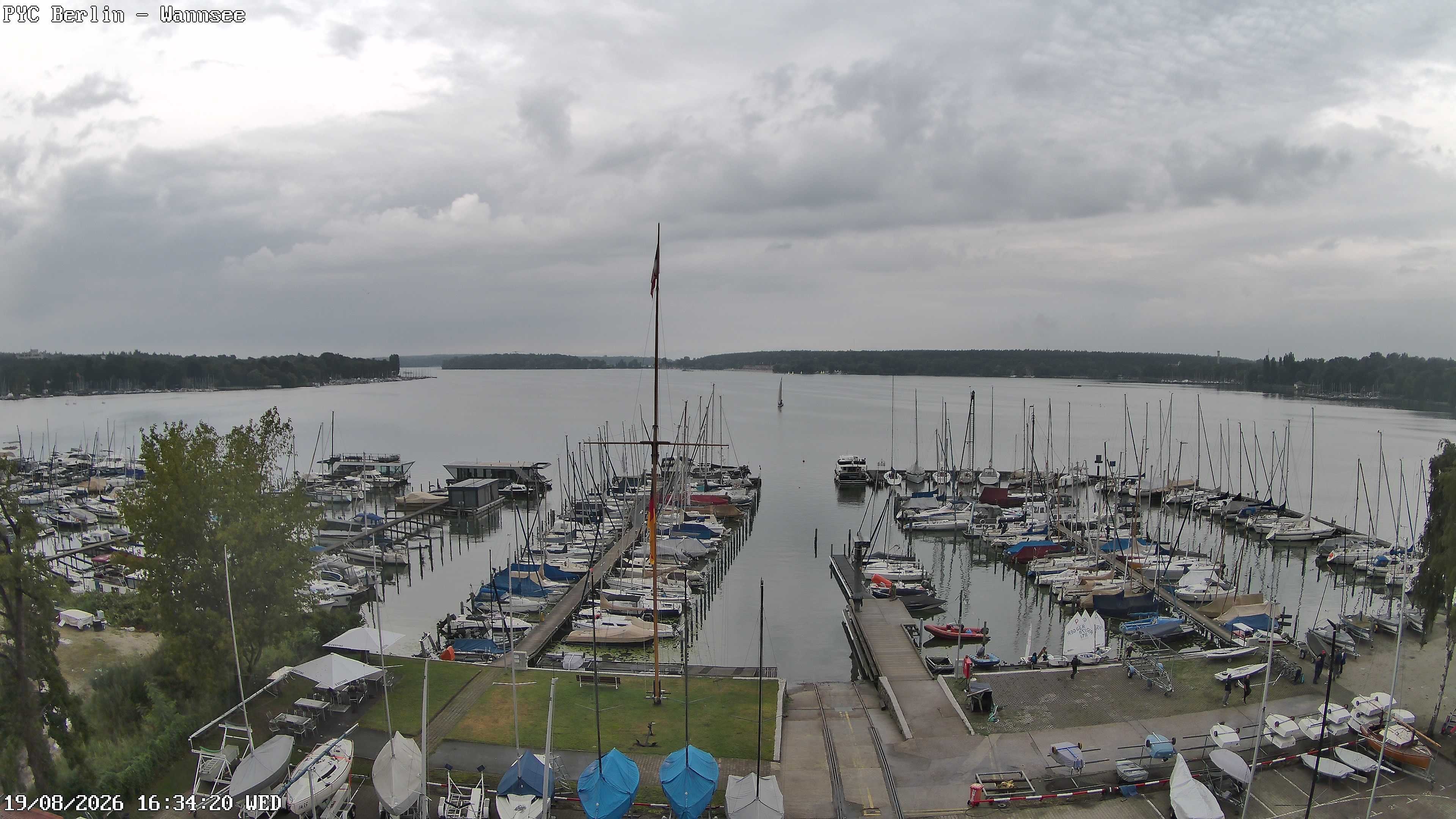 Archiv Foto Webcam Berlin: Potsdamer Yachtclub am Wannsee
