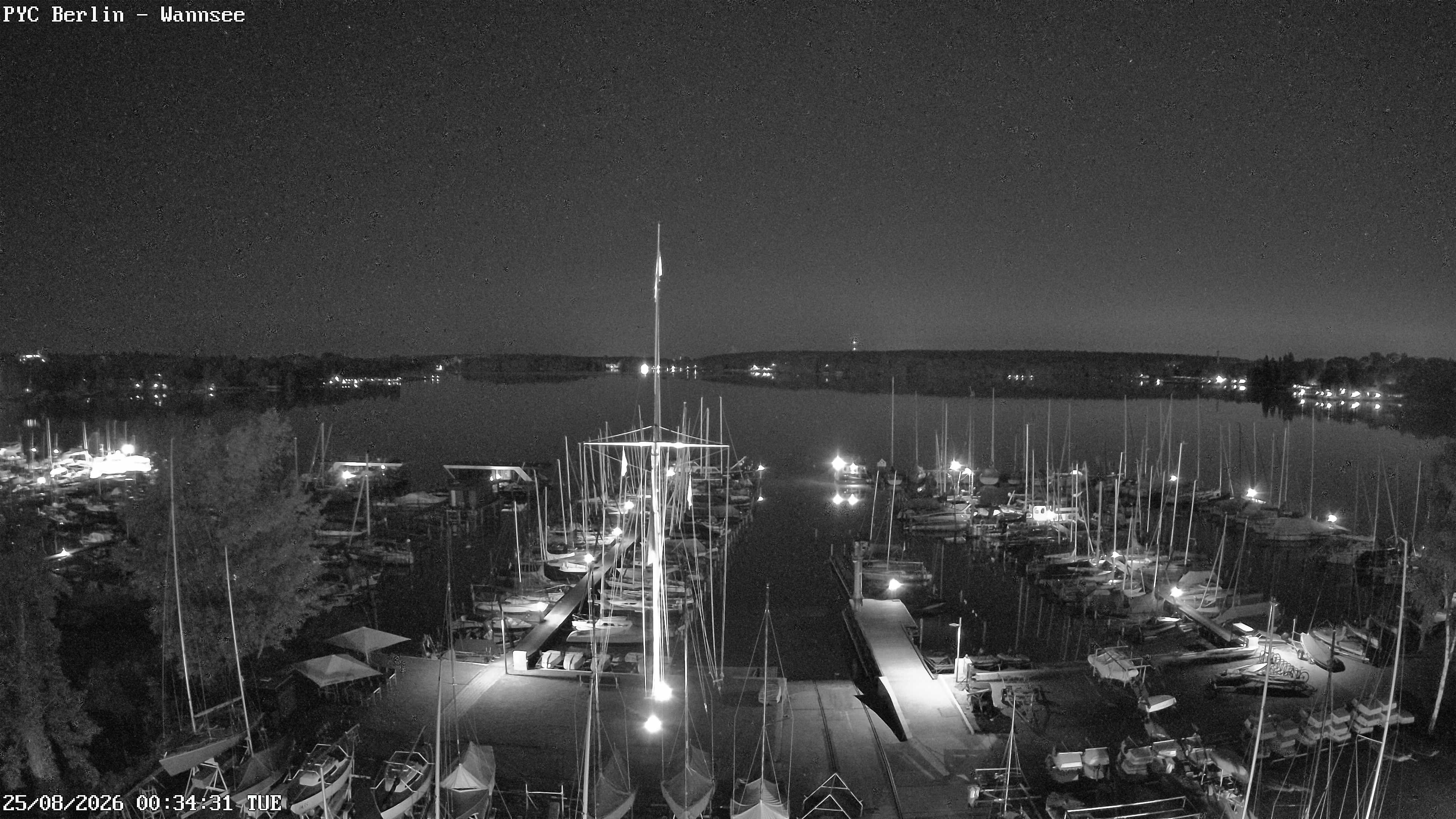 Archiv Foto Webcam Berlin: Potsdamer Yachtclub am Wannsee
